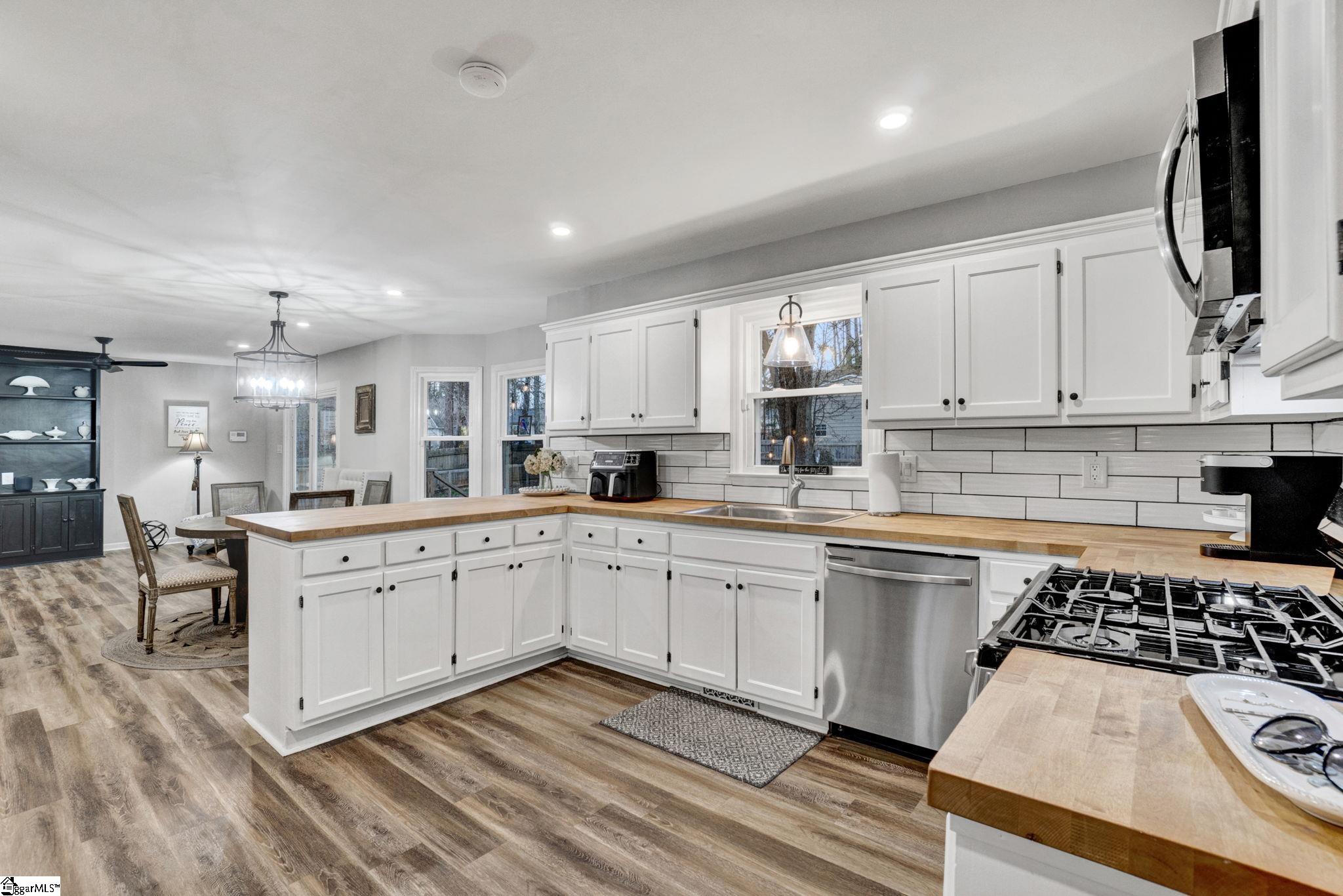 66 Cain Road Laurens, SC 29360