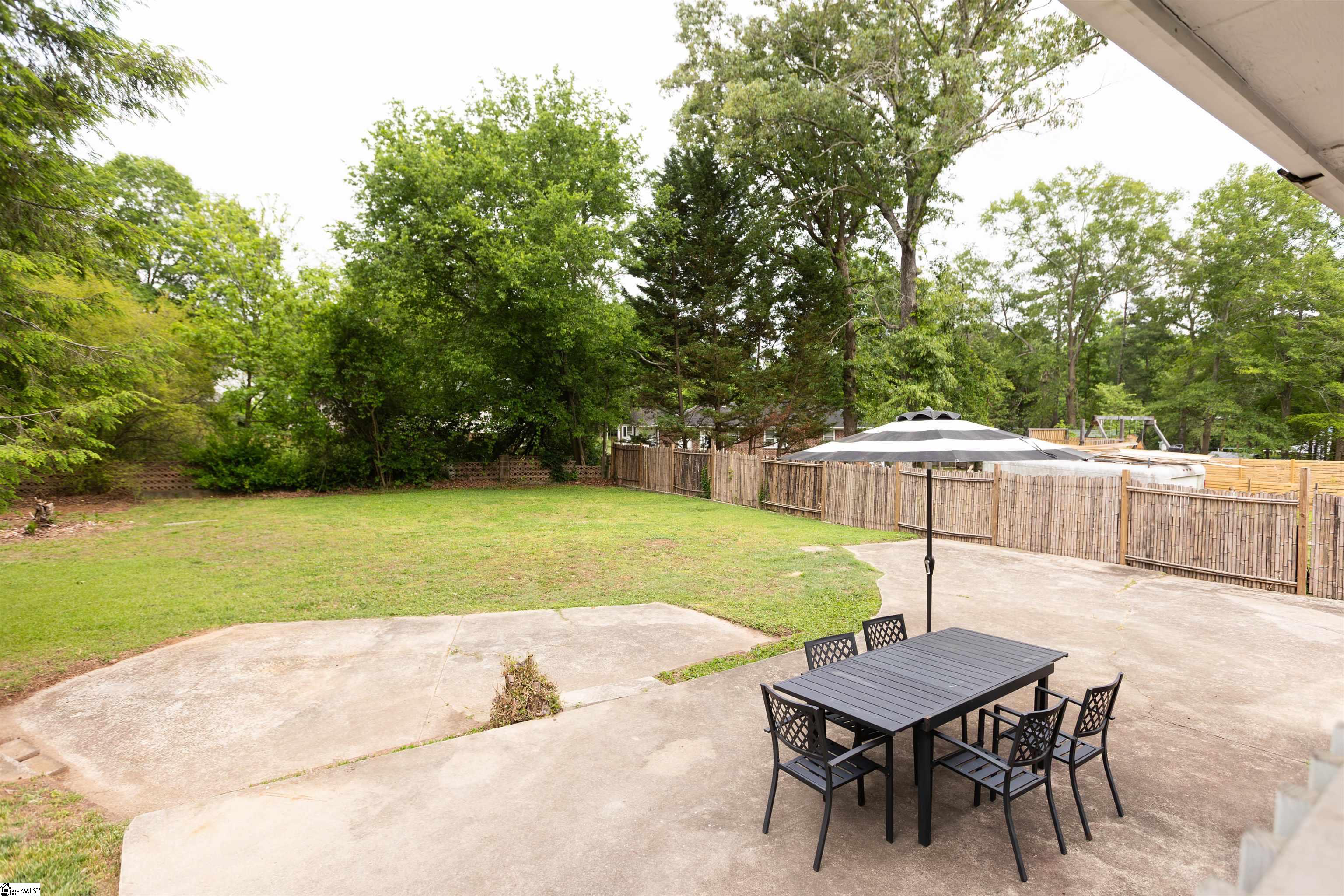 1 Oakdale Drive Greenville, SC 29617