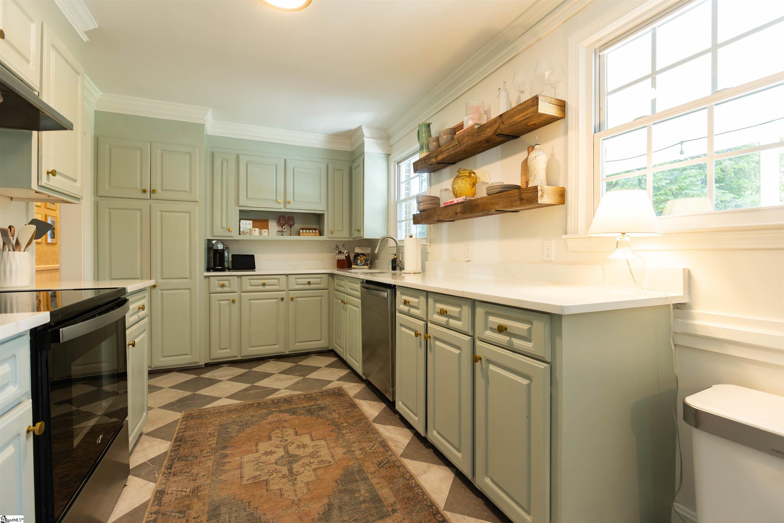 1 Oakdale Drive Greenville, SC 29617