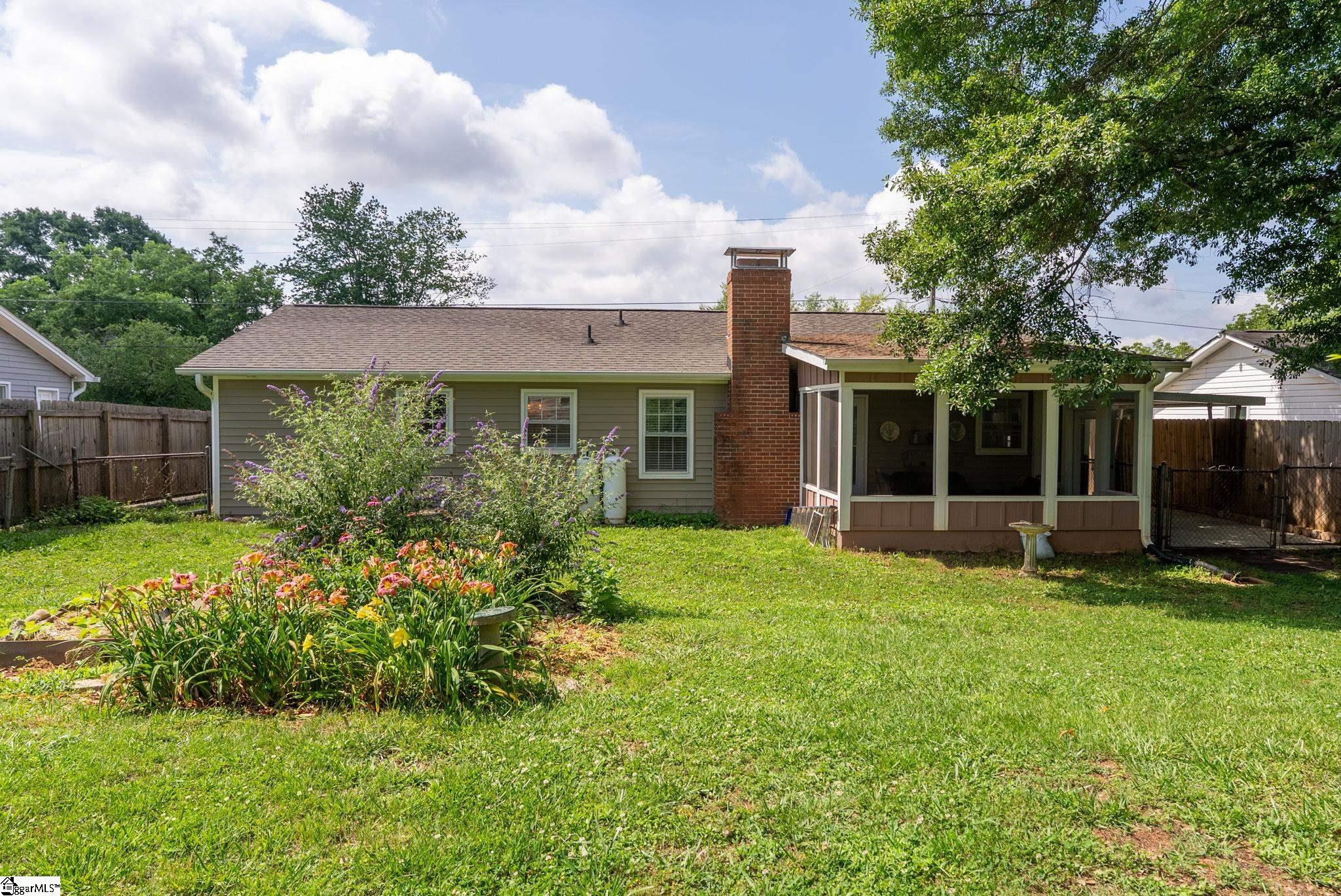 204 Rainbow Drive Greenville, SC 29617
