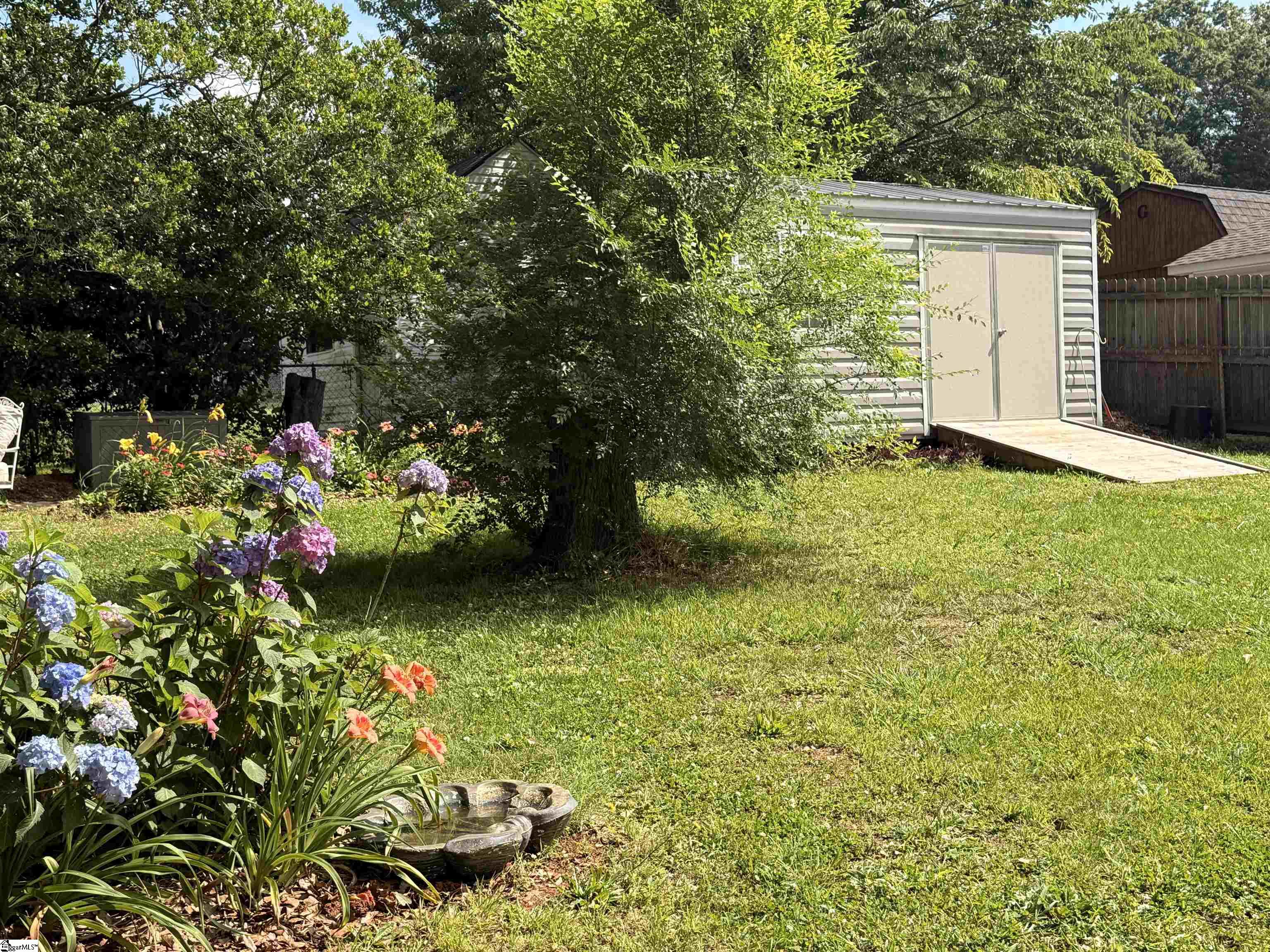 204 Rainbow Drive Greenville, SC 29617