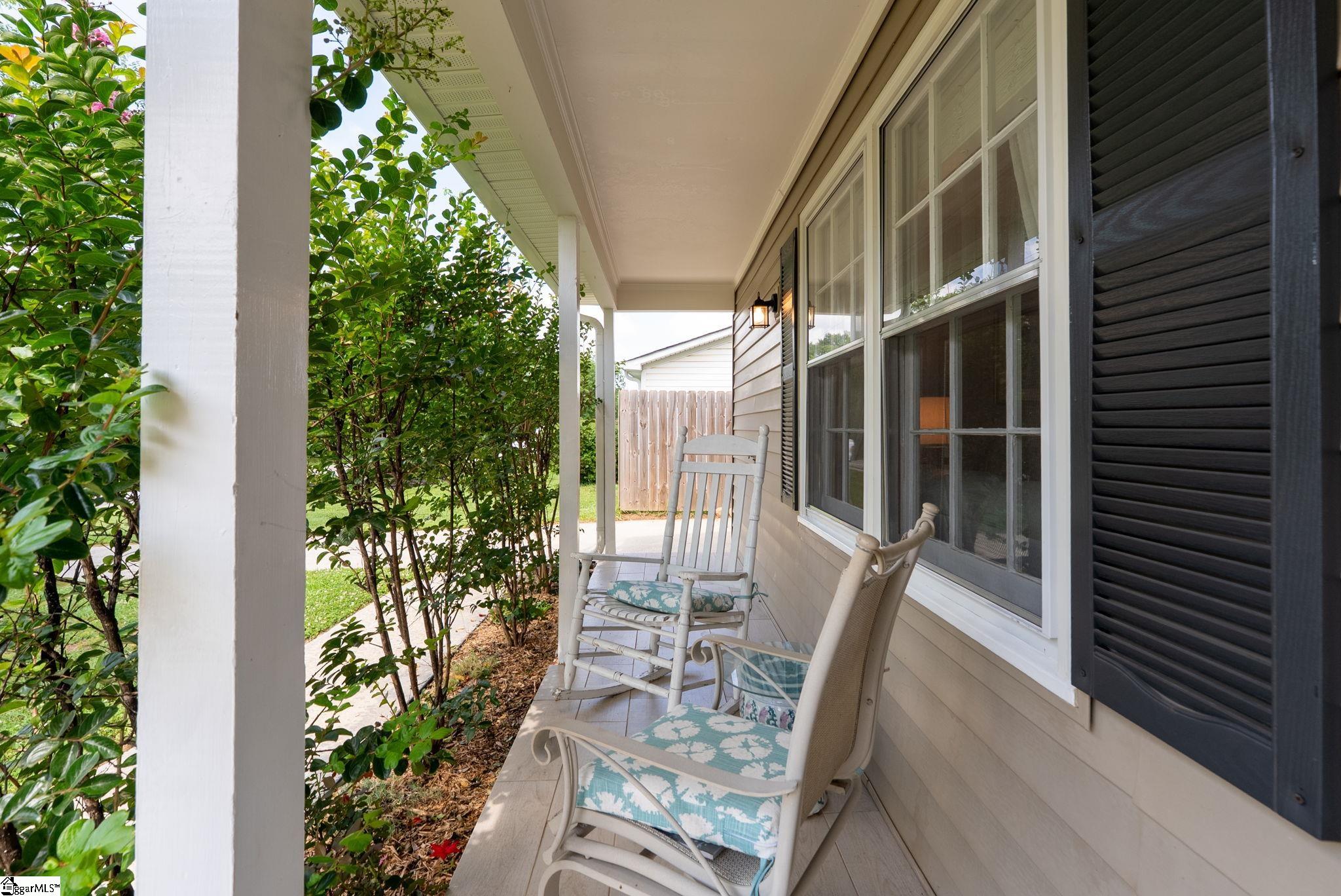 204 Rainbow Drive Greenville, SC 29617