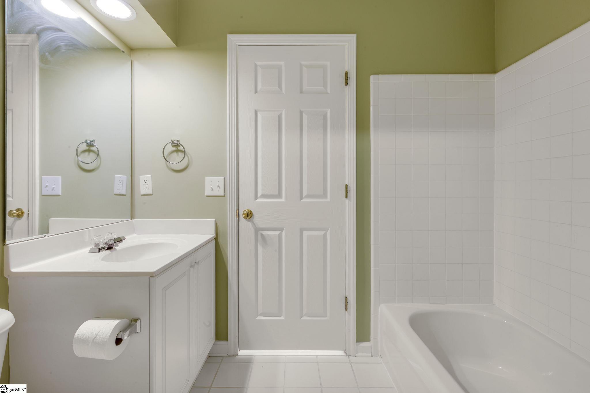 334 Ascot Ridge Lane Greer, SC 29650