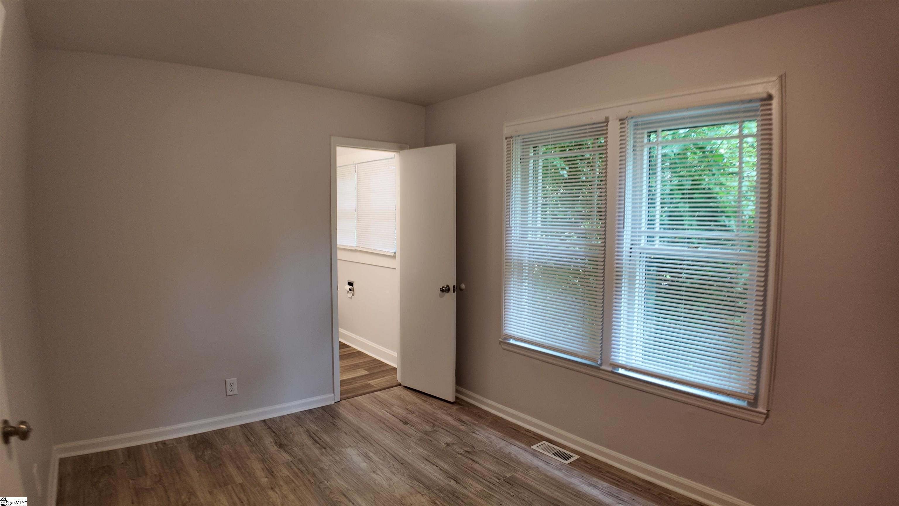 190 S Cash Avenue Chesnee, SC 29323