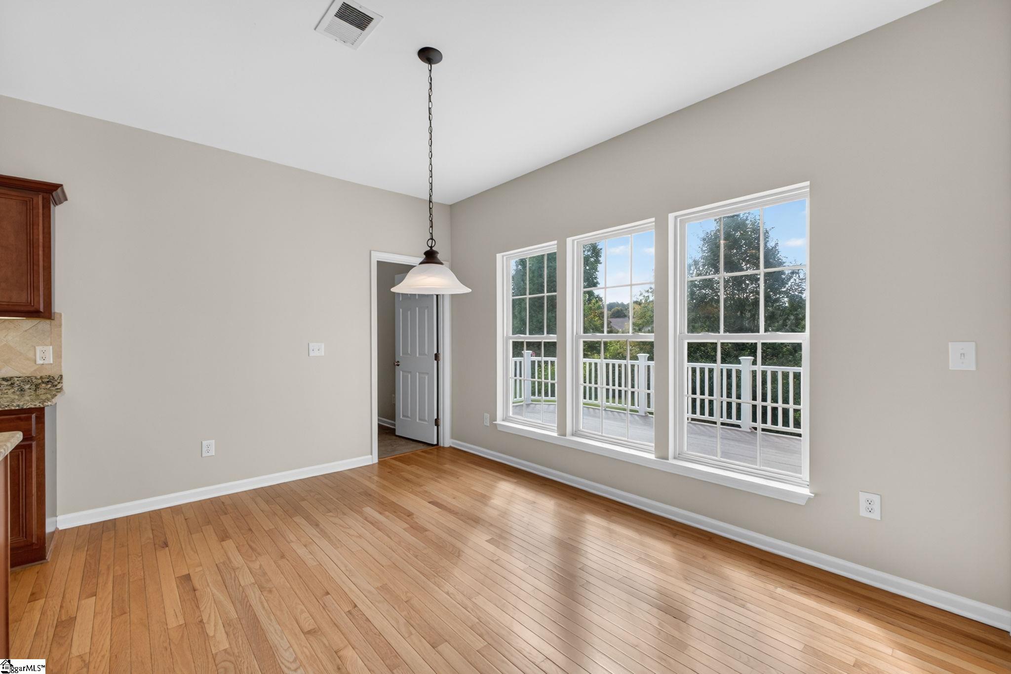 215 Brenleigh Court Simpsonville, SC 29680