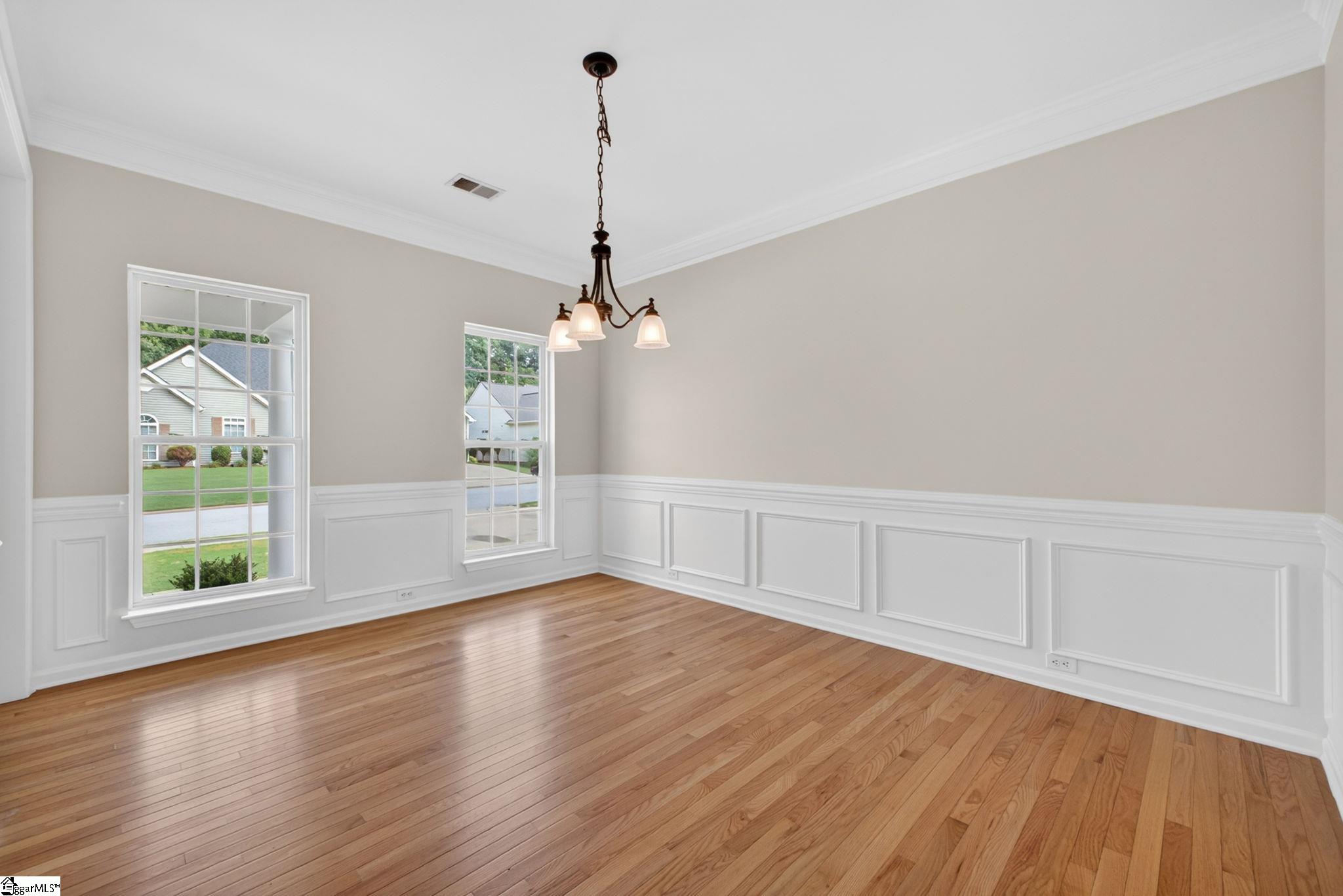 215 Brenleigh Court Simpsonville, SC 29680