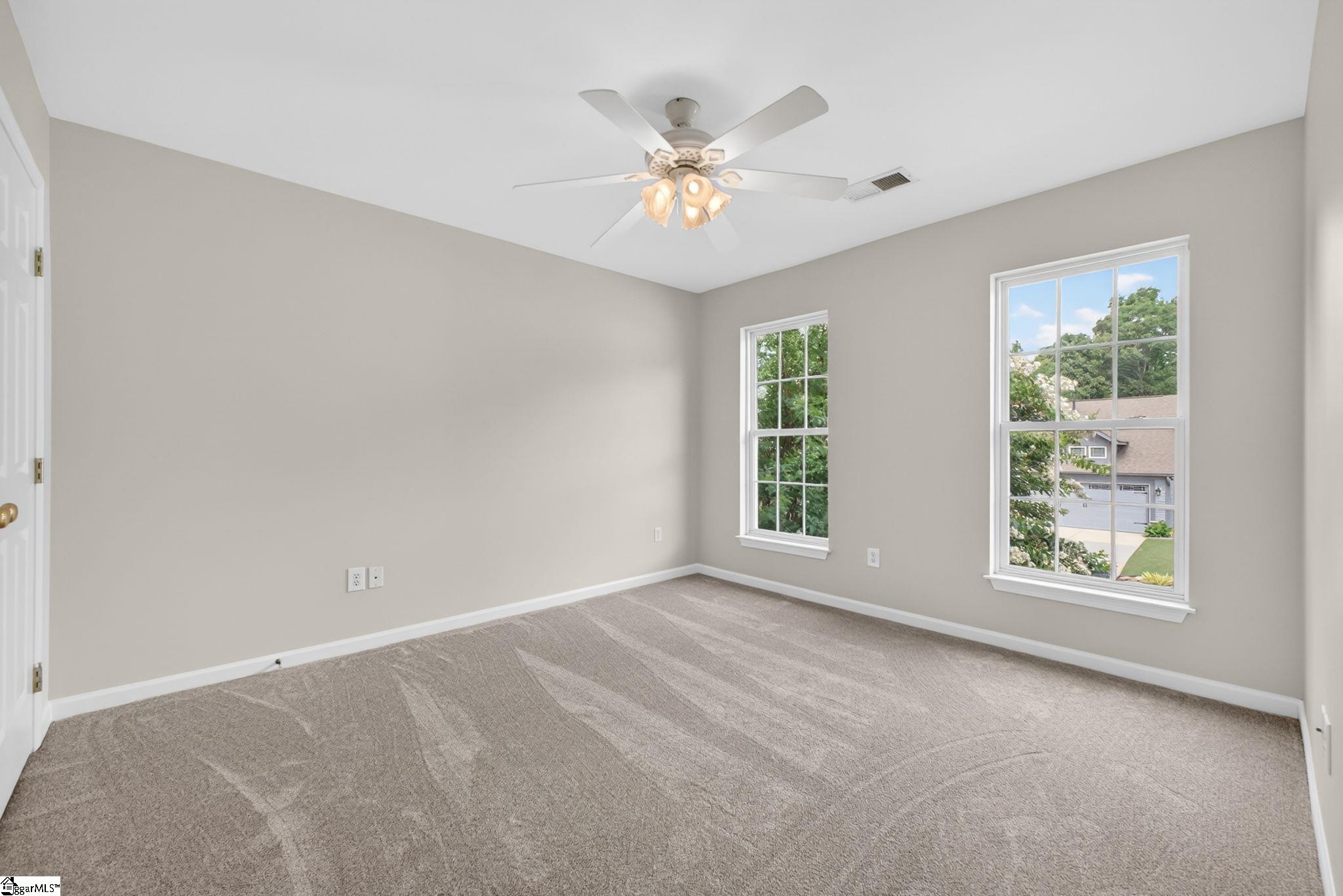 215 Brenleigh Court Simpsonville, SC 29680