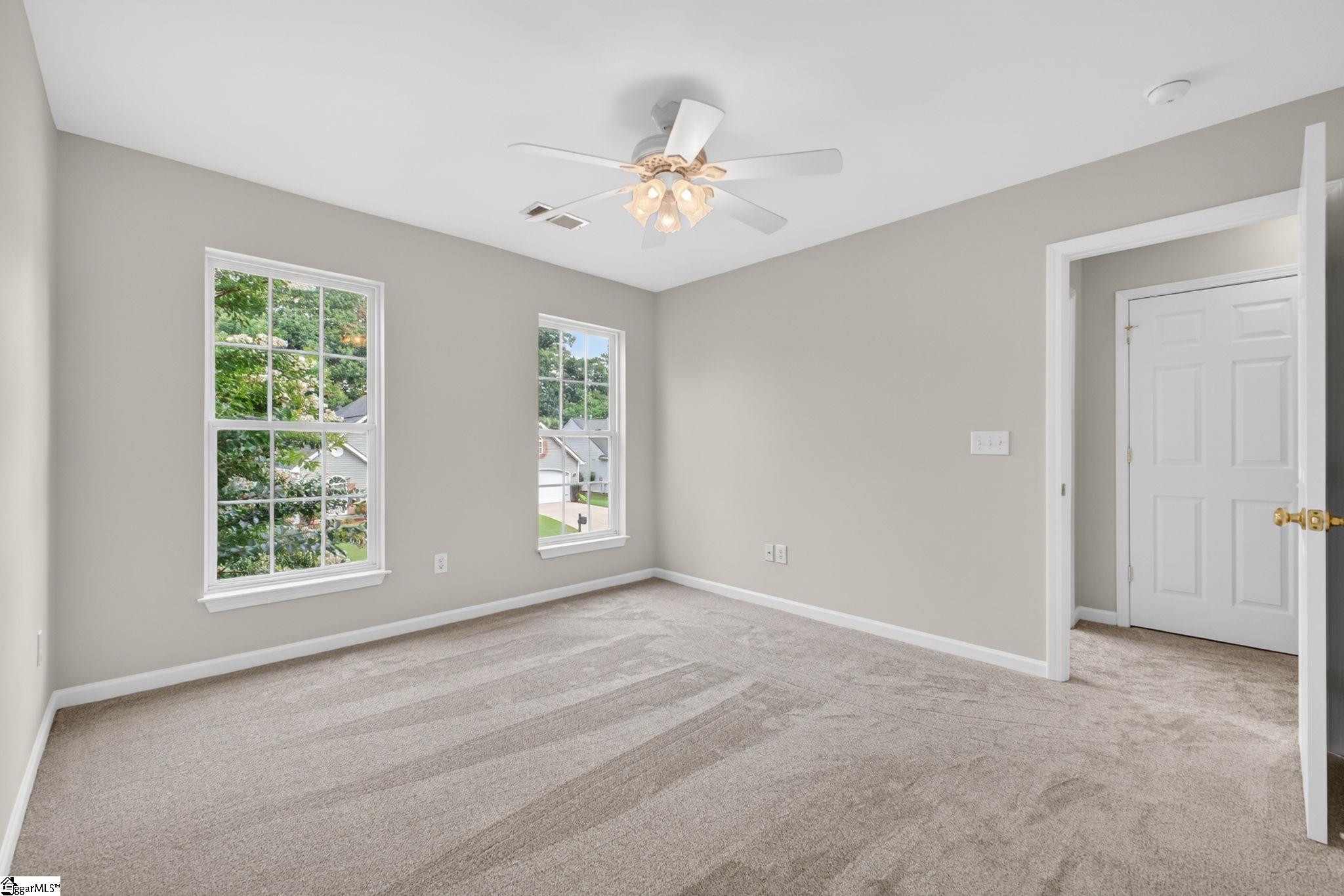 215 Brenleigh Court Simpsonville, SC 29680