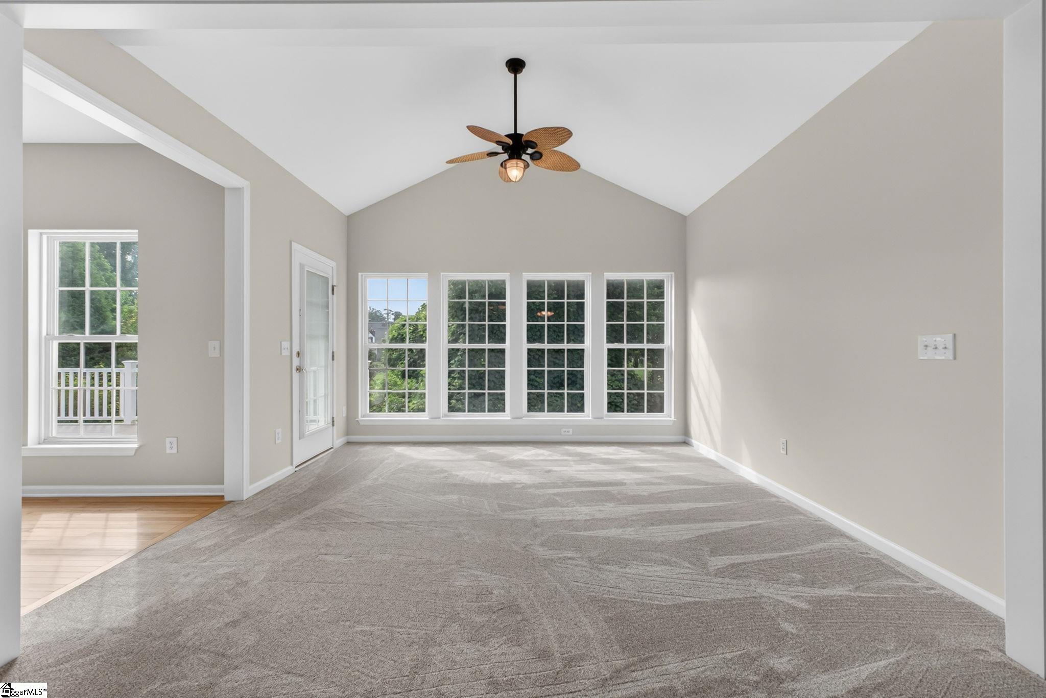 215 Brenleigh Court Simpsonville, SC 29680