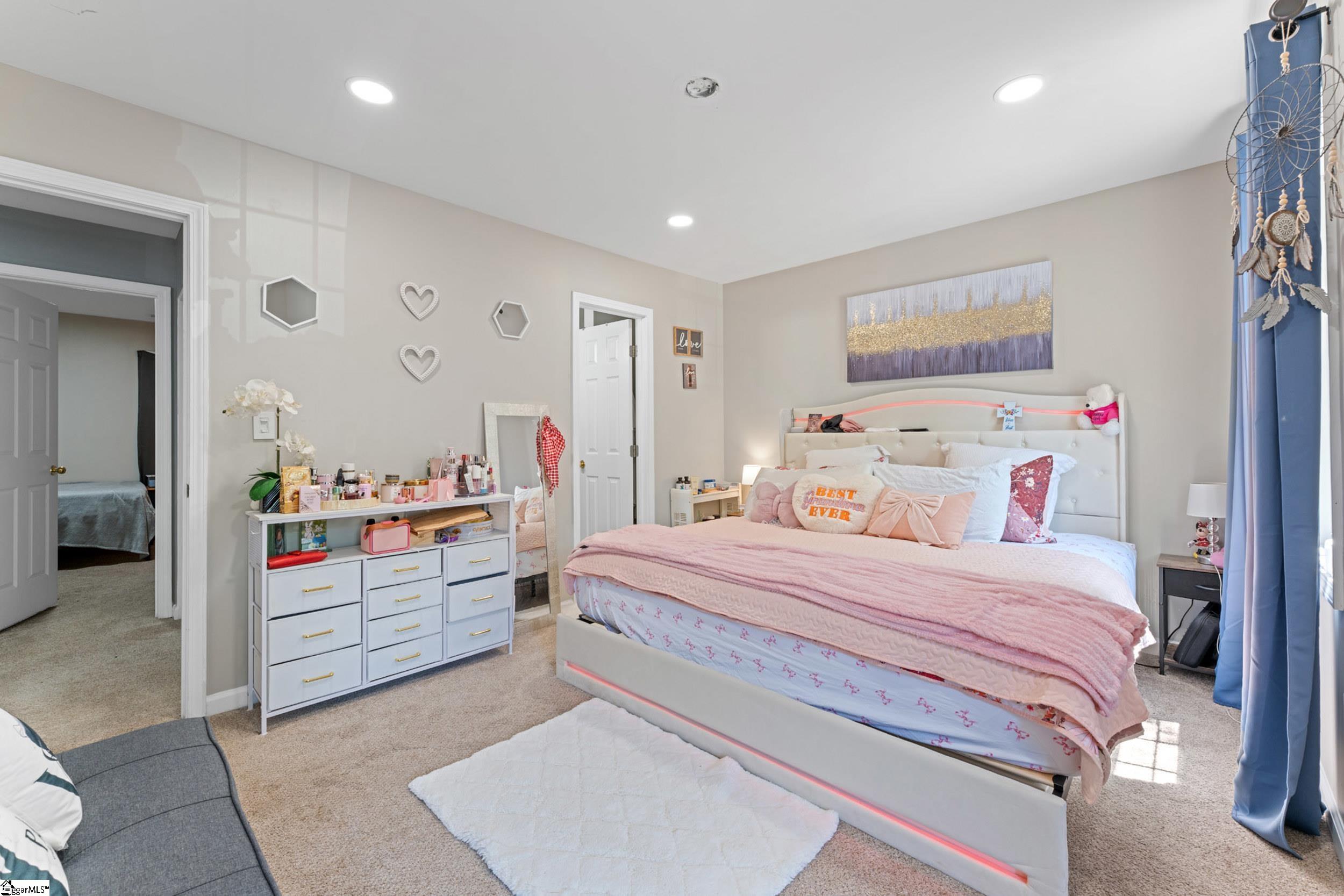 47 Huntress Drive Greer, SC 29651