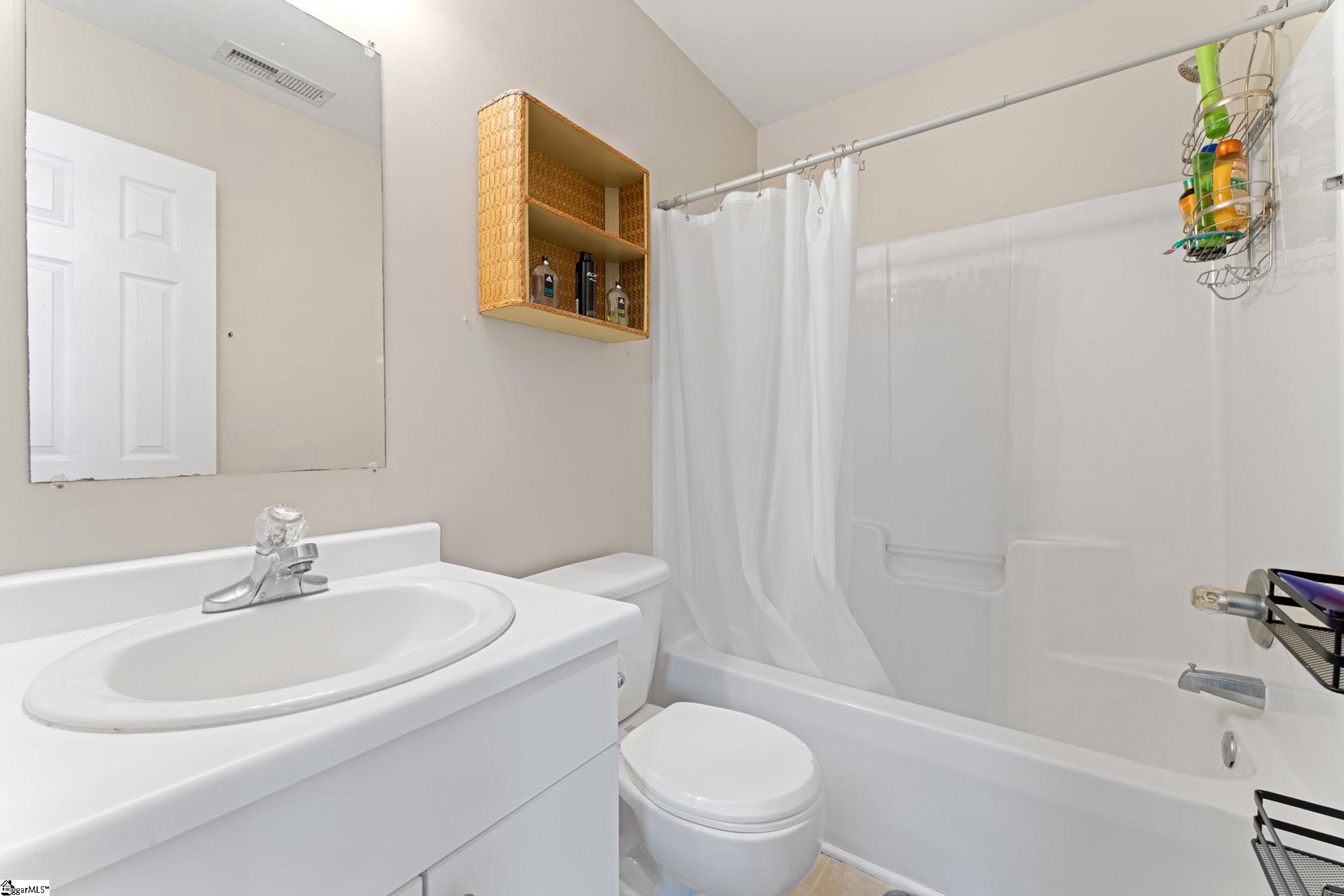 47 Huntress Drive Greer, SC 29651