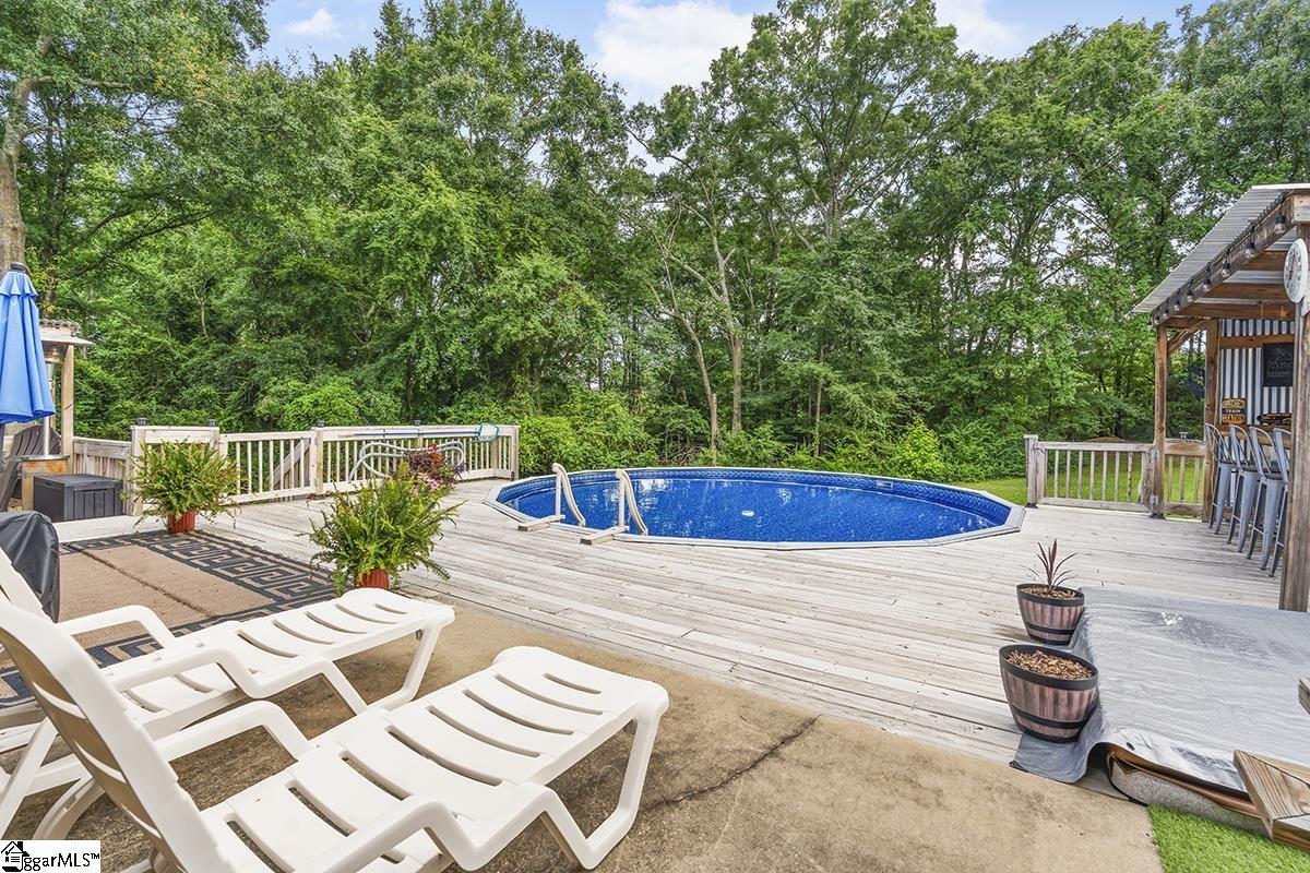 222 Jared Drive Laurens, SC 29360