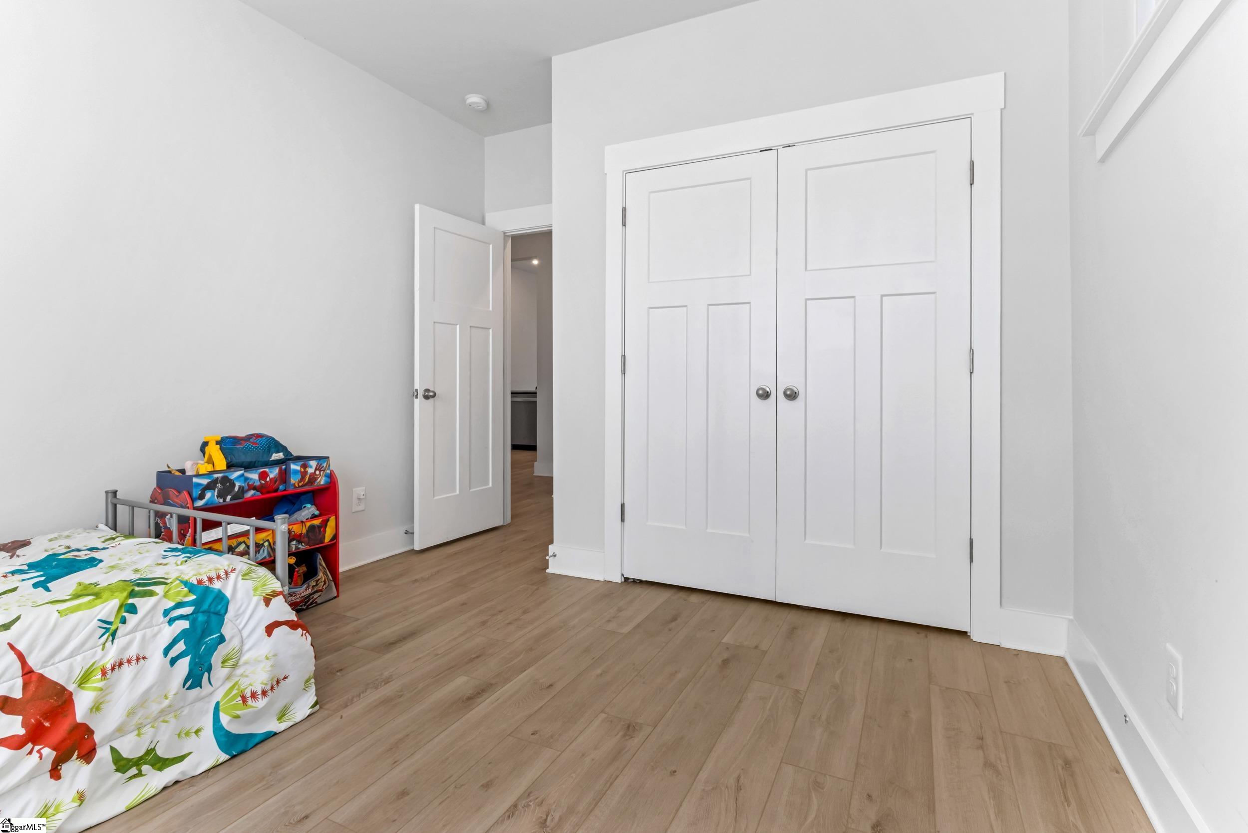 221 Woodhouse Way Greenville, SC 29605