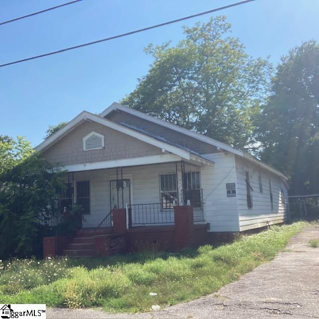 14 Piedmont Avenue Greenville, SC 29611
