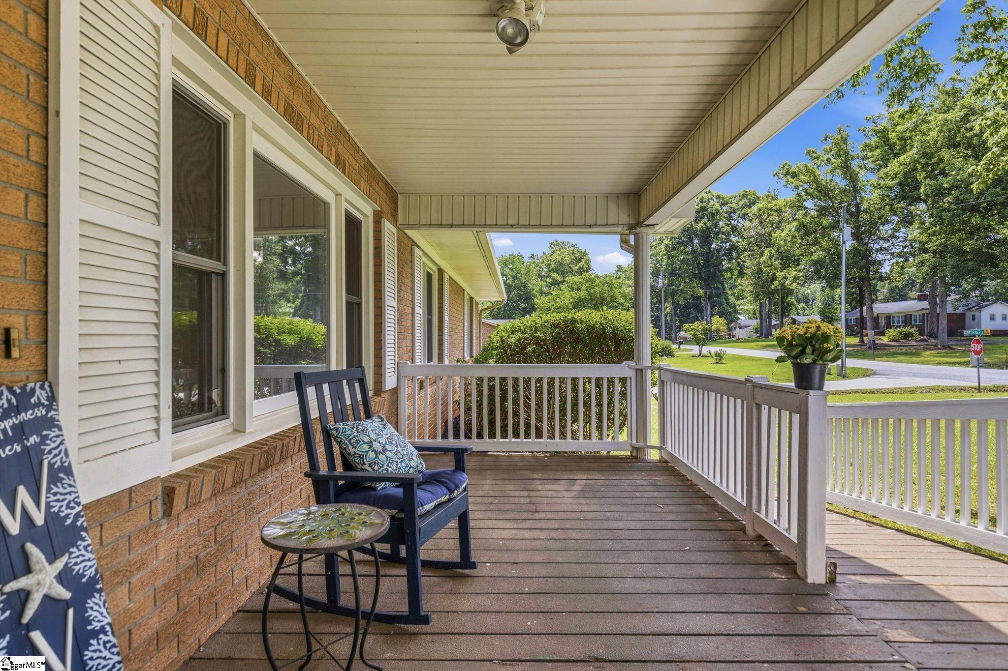 202 Flatwood Road Spartanburg, SC 29303