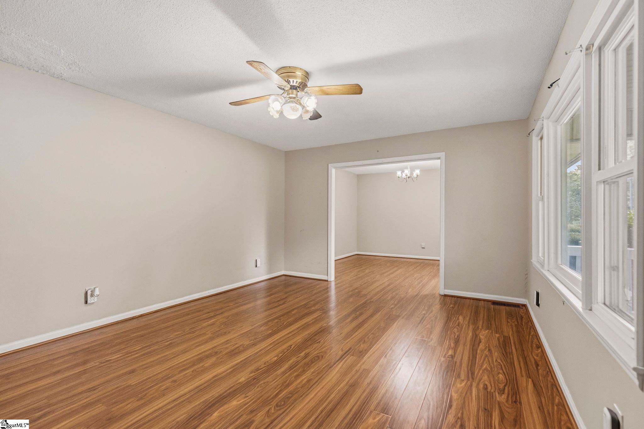 202 Flatwood Road Spartanburg, SC 29303