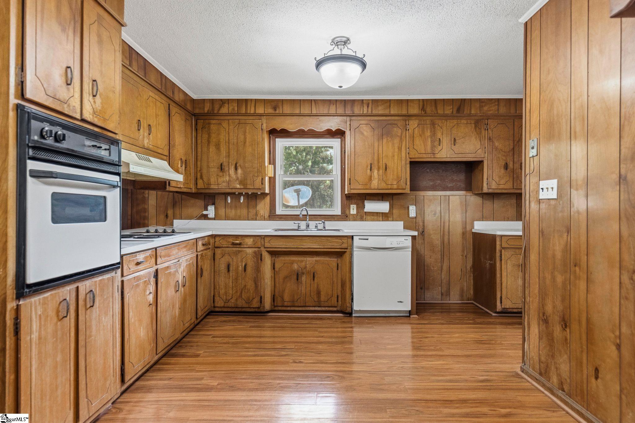 202 Flatwood Road Spartanburg, SC 29303