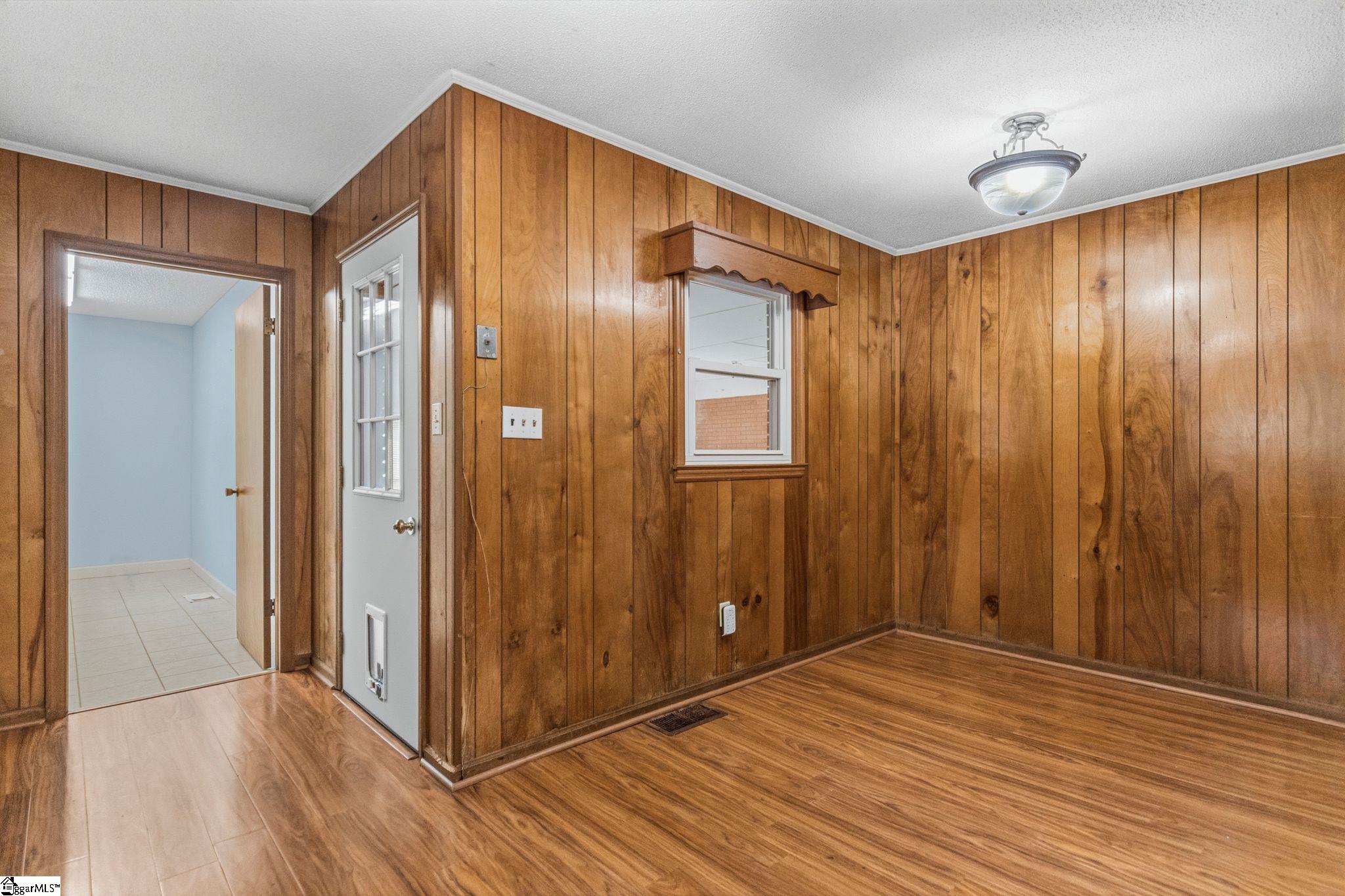 202 Flatwood Road Spartanburg, SC 29303