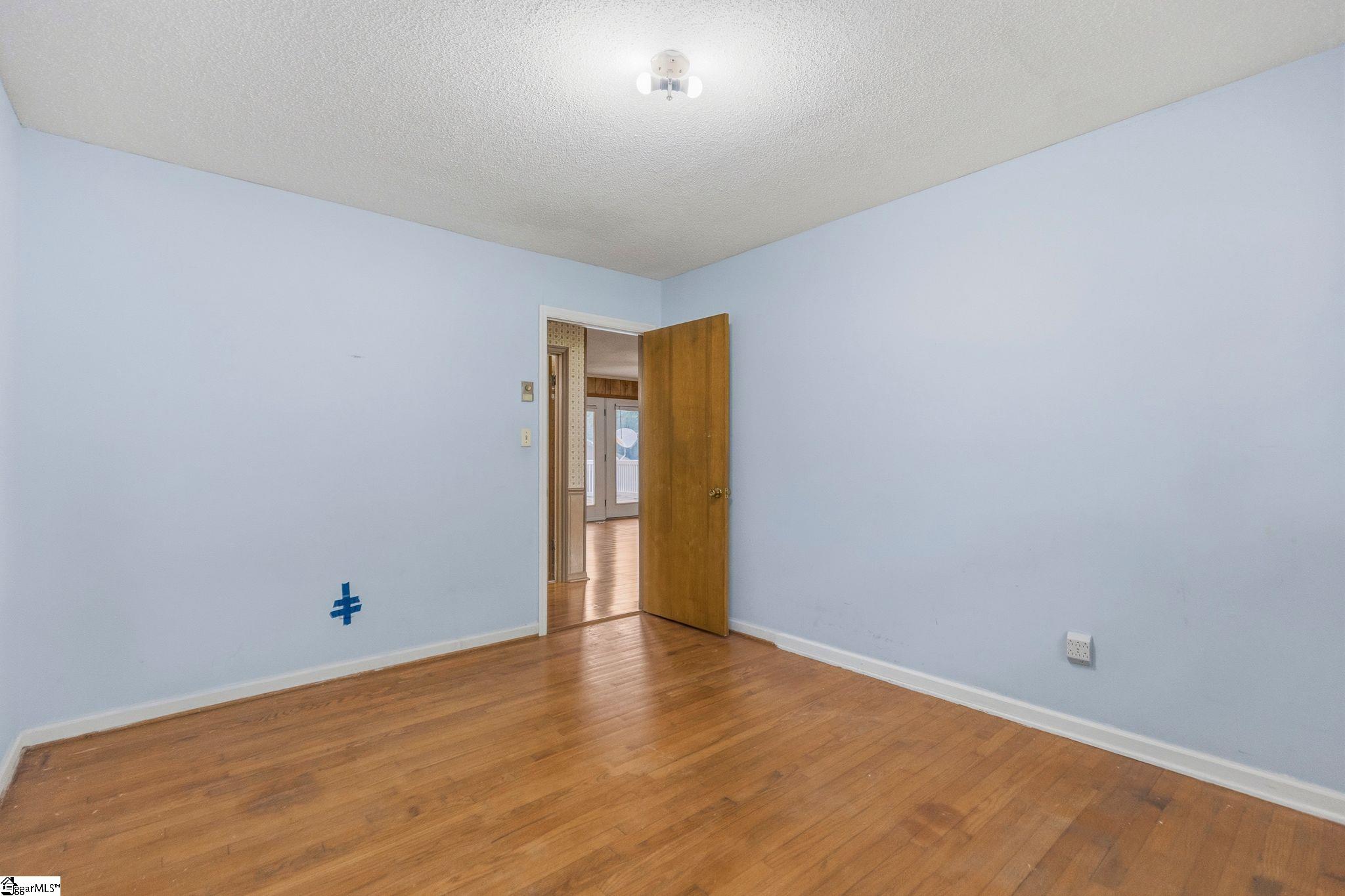 202 Flatwood Road Spartanburg, SC 29303