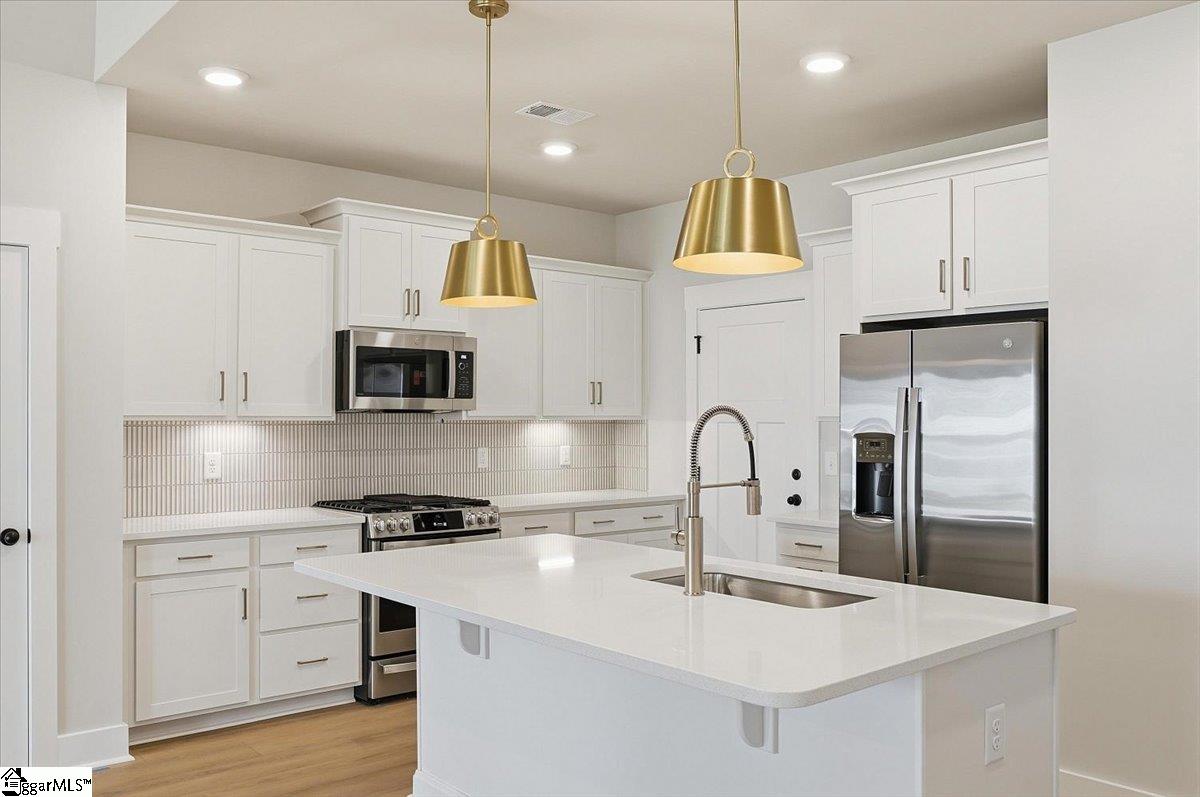 421 Crestcreek Drive Anderson, SC 29621