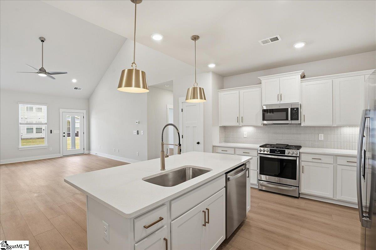 421 Crestcreek Drive Anderson, SC 29621