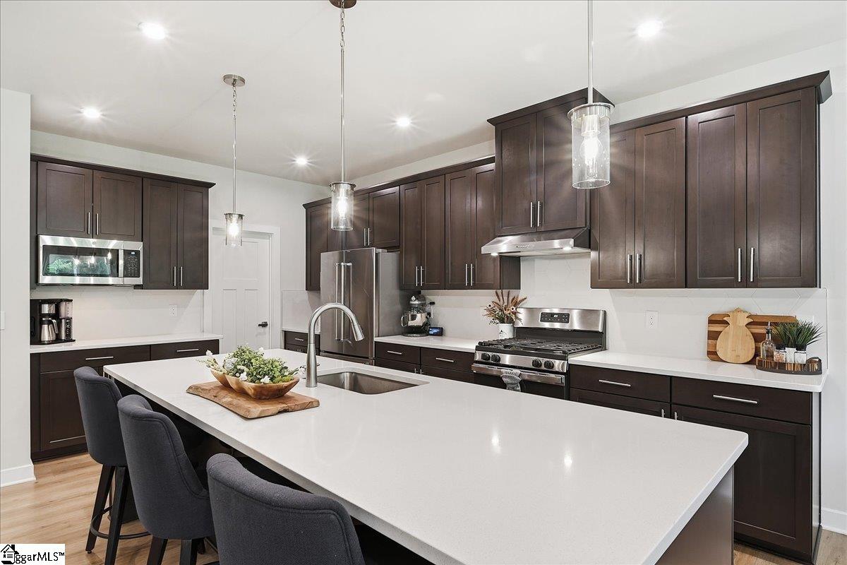 132 Dunroyal Road Fountain Inn, SC 29644