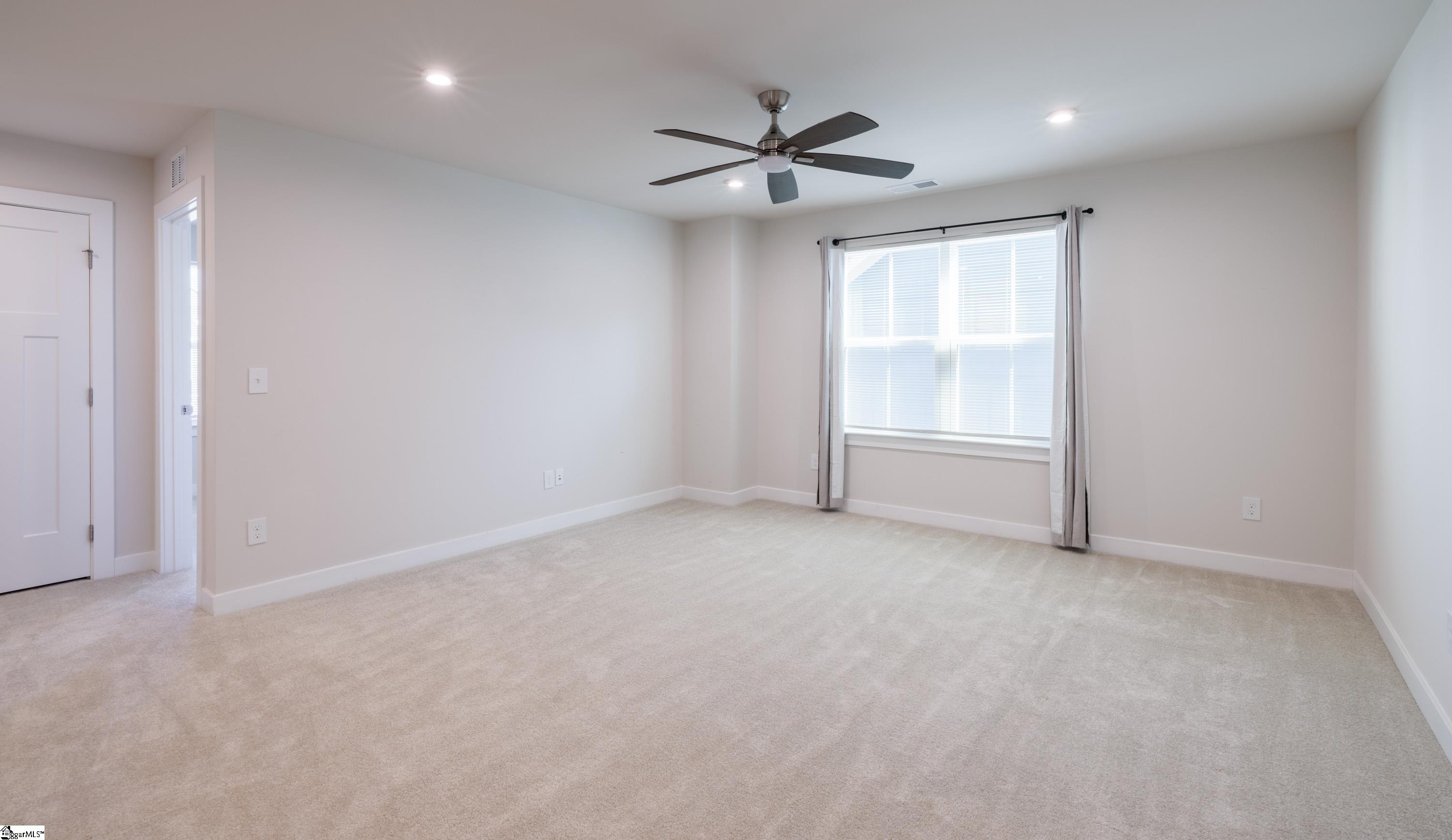 132 Dunroyal Road Fountain Inn, SC 29644