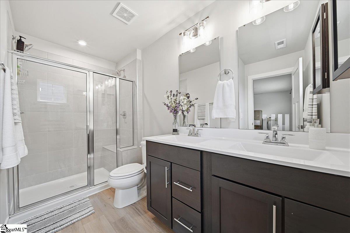 132 Dunroyal Road Fountain Inn, SC 29644
