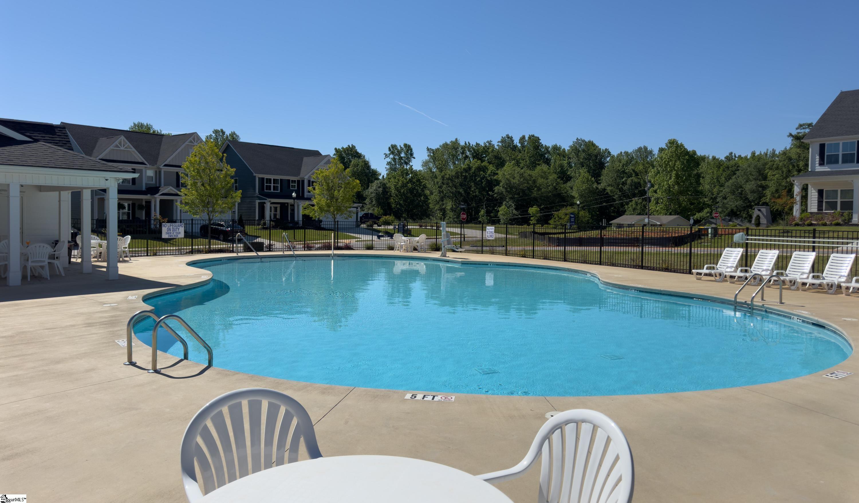 132 Dunroyal Road Fountain Inn, SC 29644