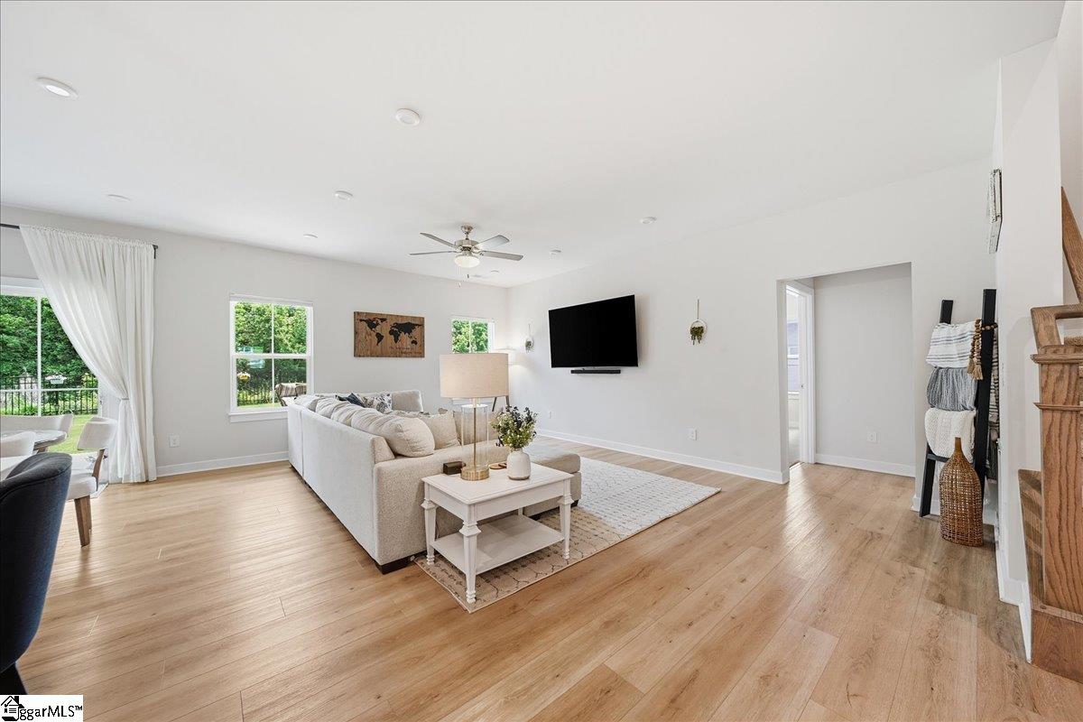 132 Dunroyal Road Fountain Inn, SC 29644