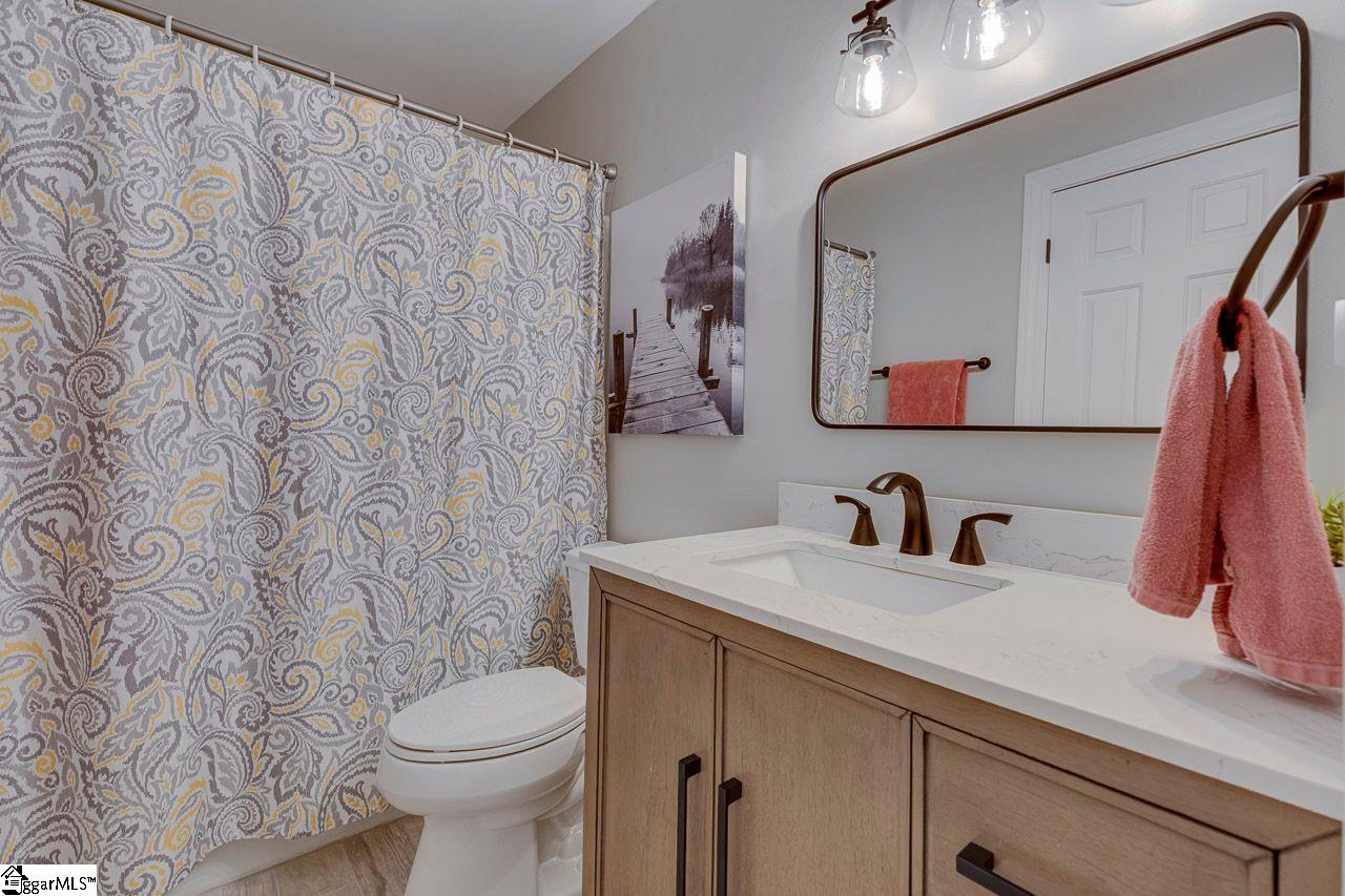302 Sagramore Lane Simpsonville, SC 29681