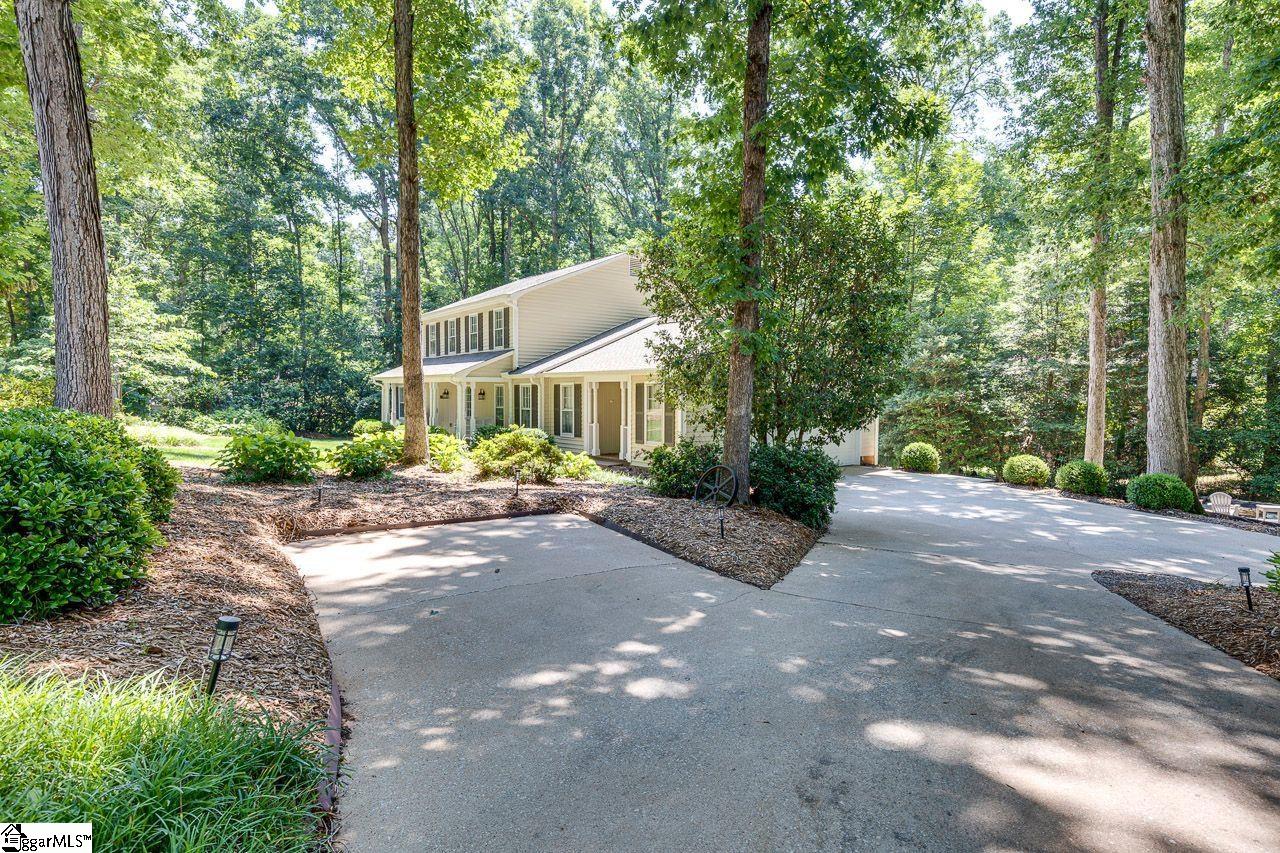 302 Sagramore Lane Simpsonville, SC 29681