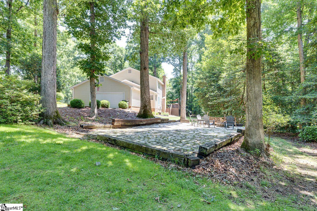 302 Sagramore Lane Simpsonville, SC 29681
