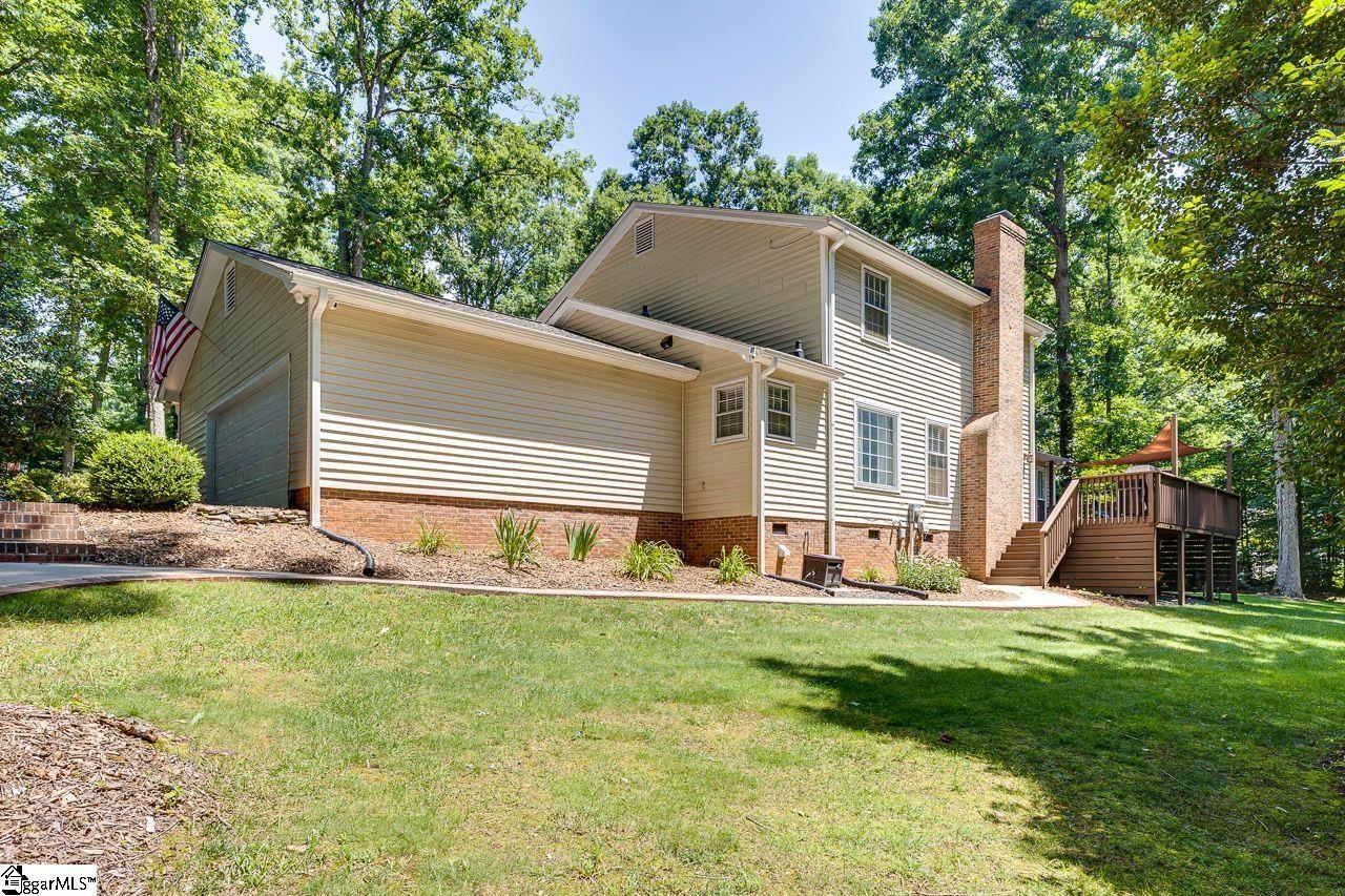 302 Sagramore Lane Simpsonville, SC 29681