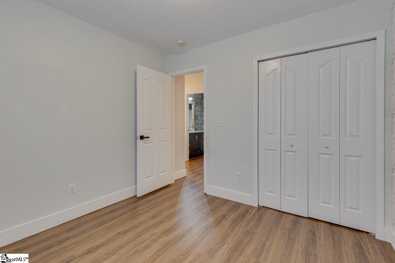 6 Brimfield Court Greenville, SC 29605