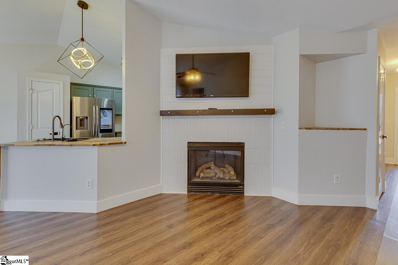 6 Brimfield Court Greenville, SC 29605
