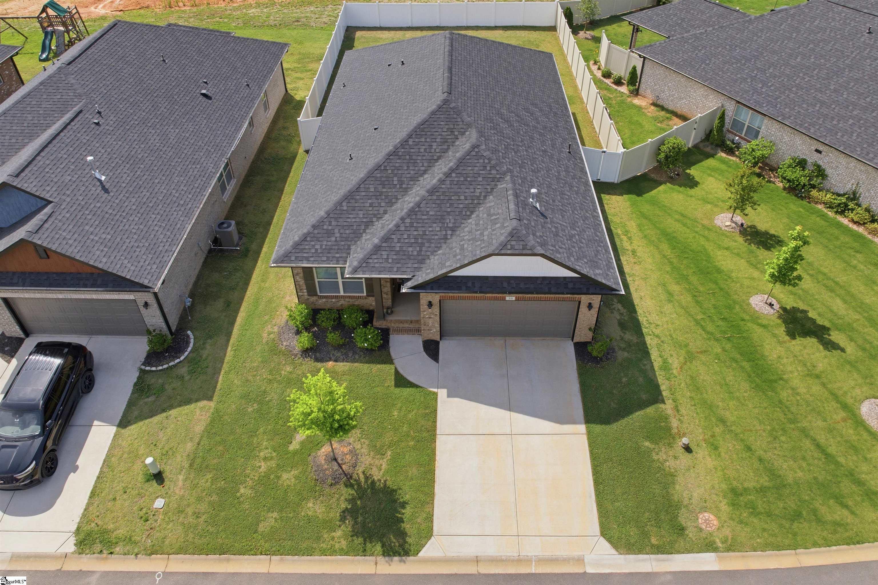 50 Woodcross Drive Simpsonville, SC 29681