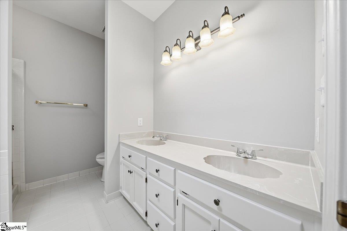 6 Greenview Drive Greenville, SC 29609