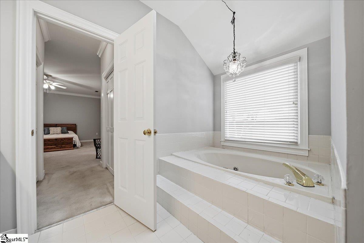 6 Greenview Drive Greenville, SC 29609