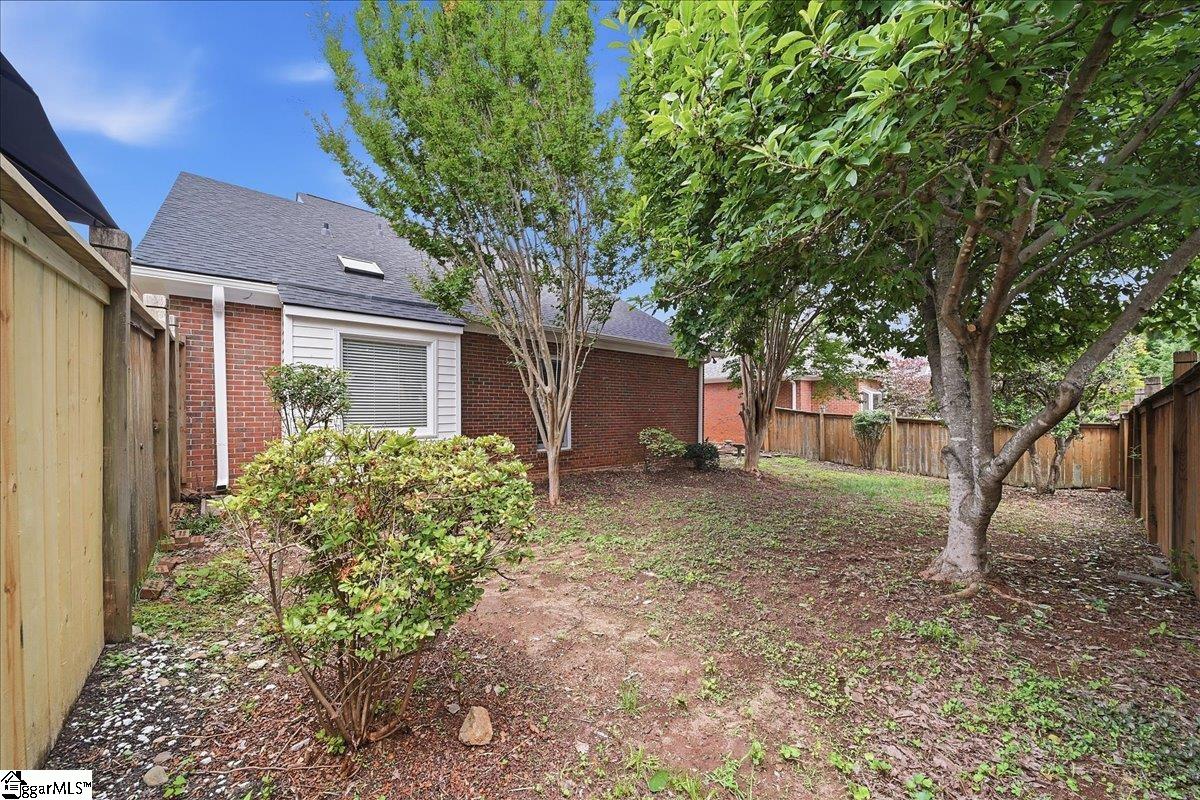 6 Greenview Drive Greenville, SC 29609