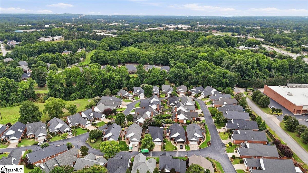 6 Greenview Drive Greenville, SC 29609