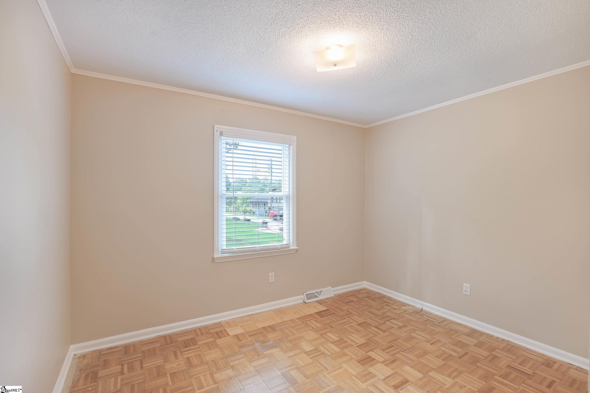 108 Rollingwood Street Central, SC 29630