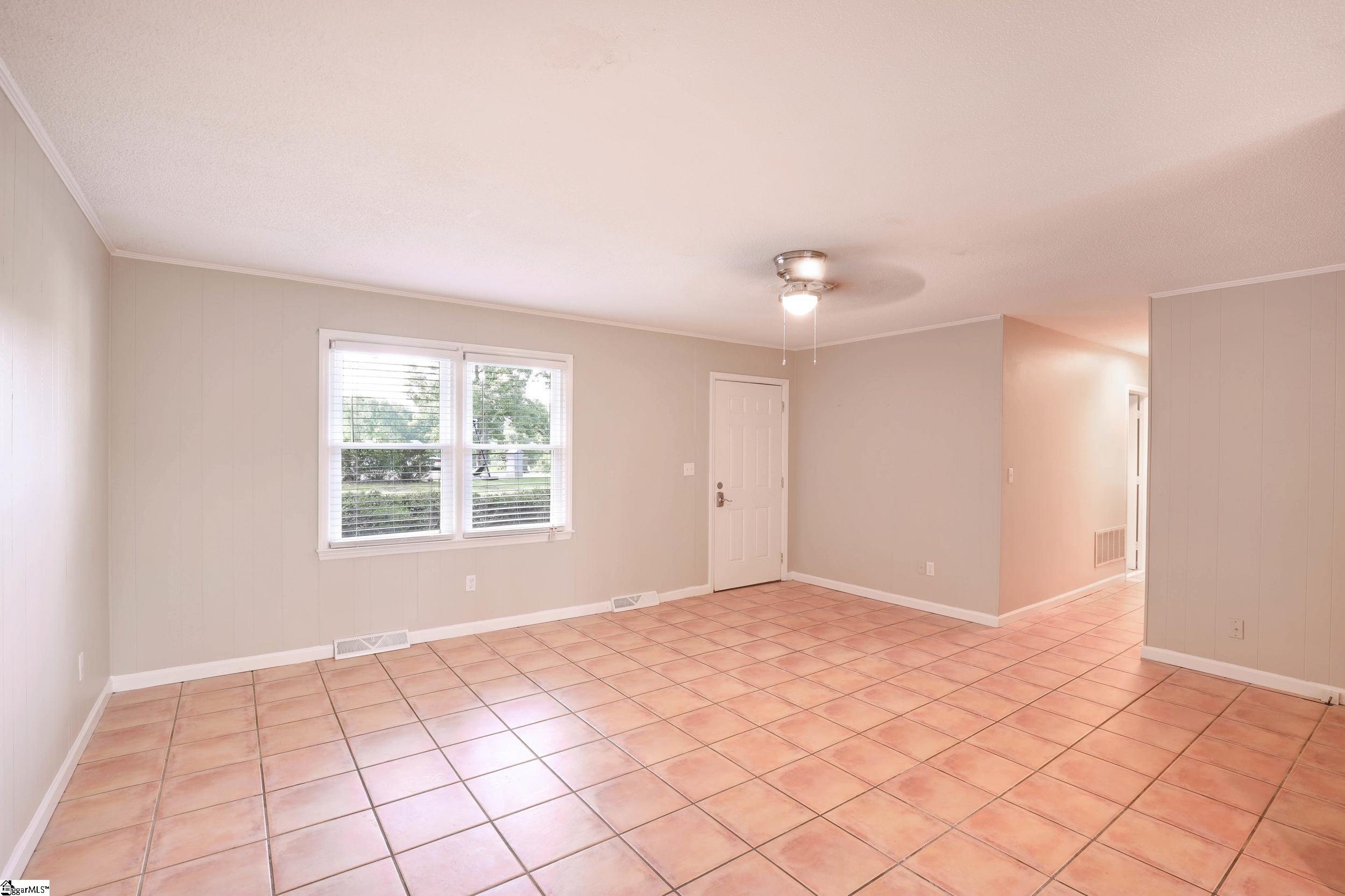 108 Rollingwood Street Central, SC 29630