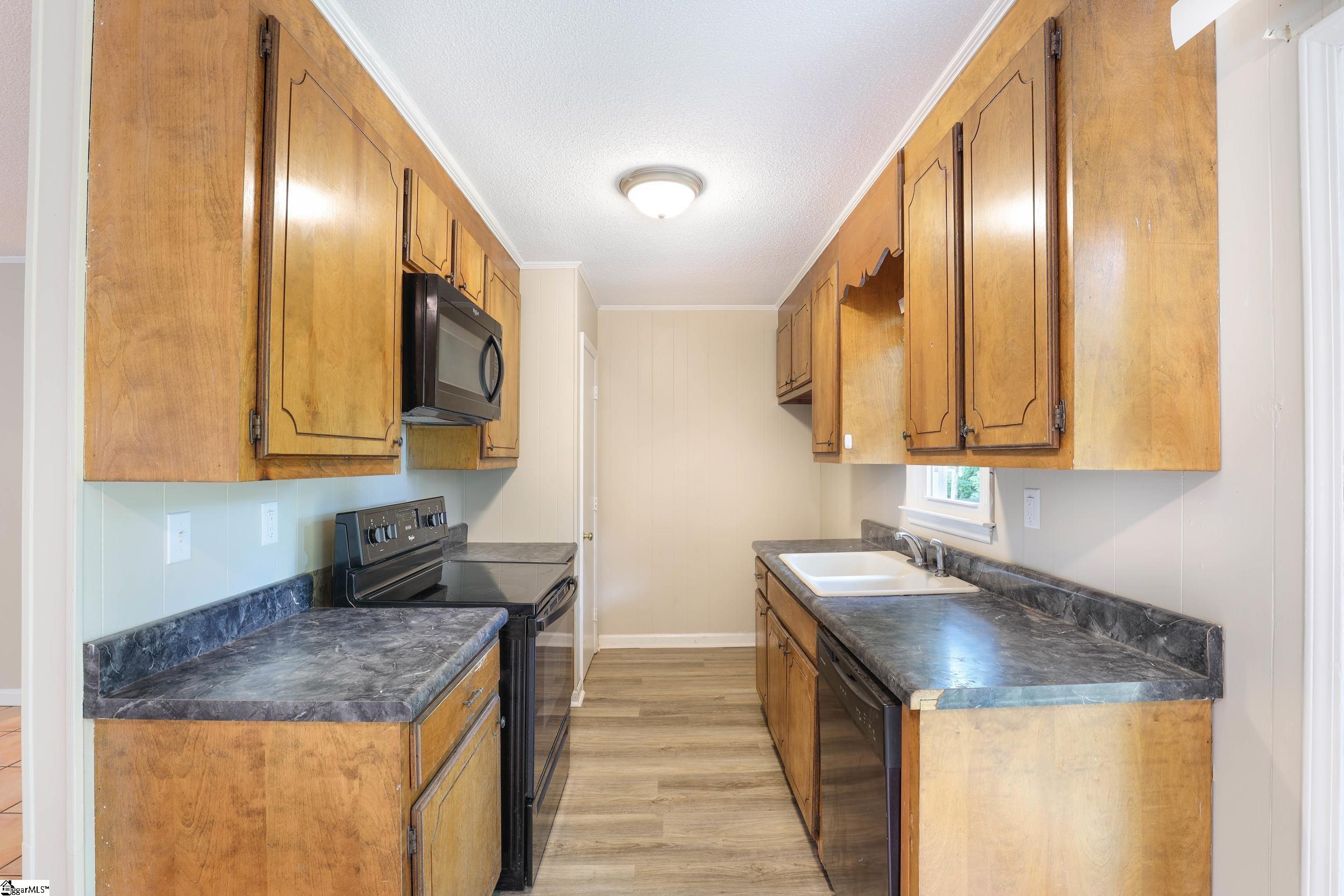 108 Rollingwood Street Central, SC 29630