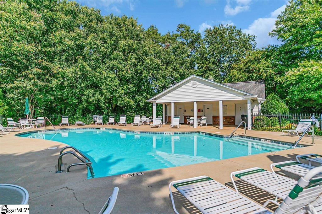 215 Chadwyck Court Greenville, SC 29615