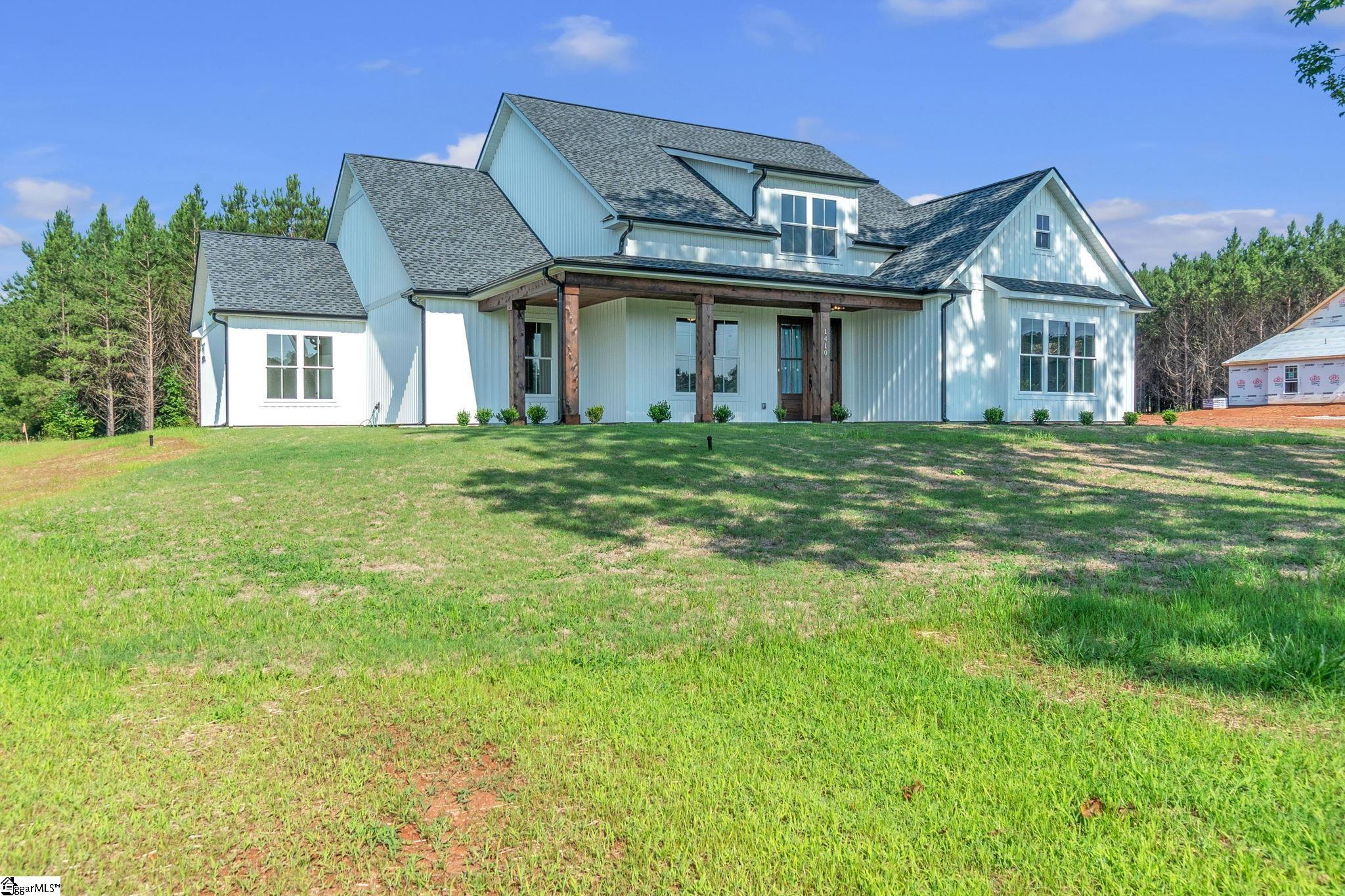 1410 Simpson Road Pendelton, SC 29670