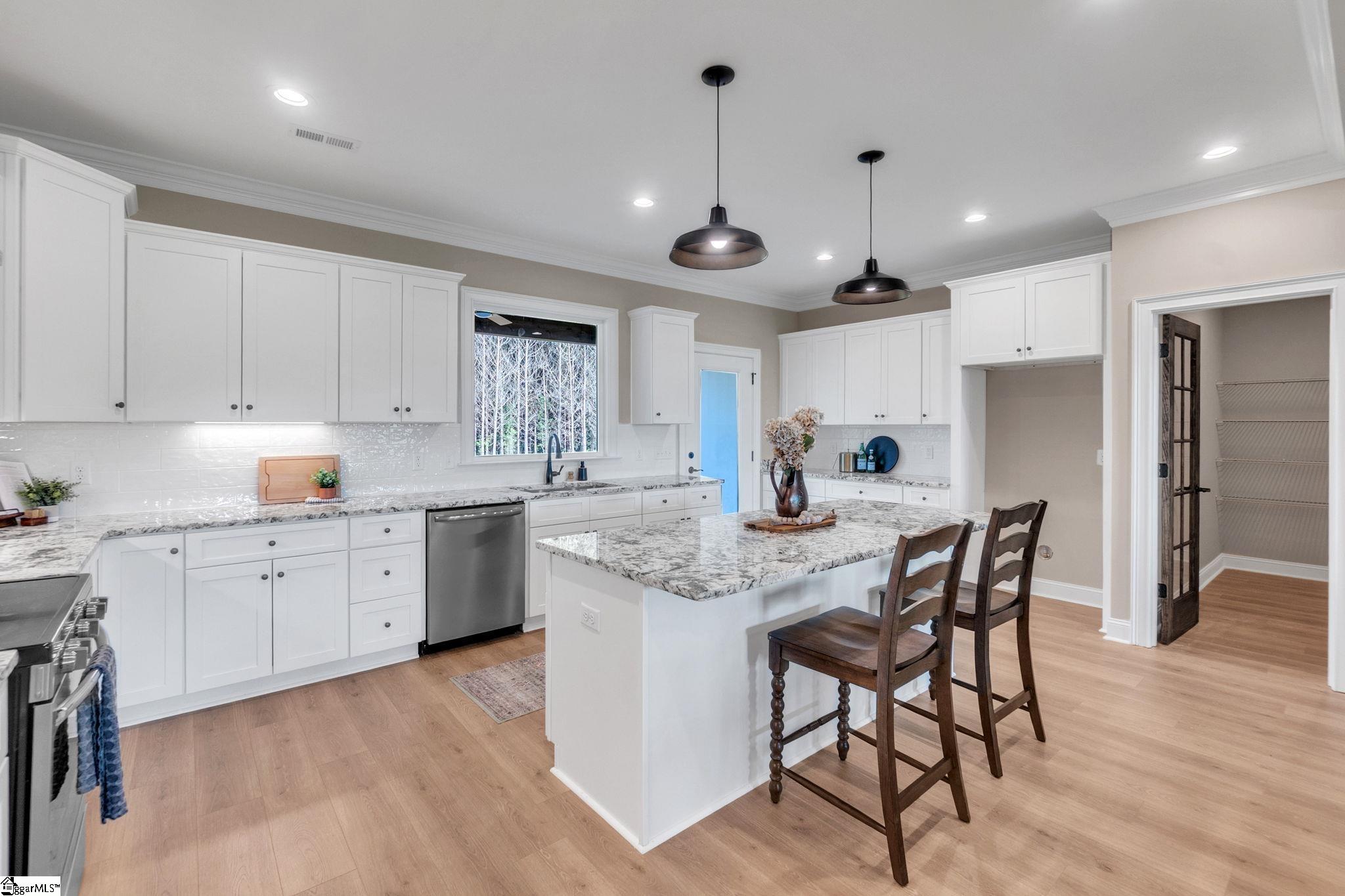 1410 Simpson Road Pendelton, SC 29670