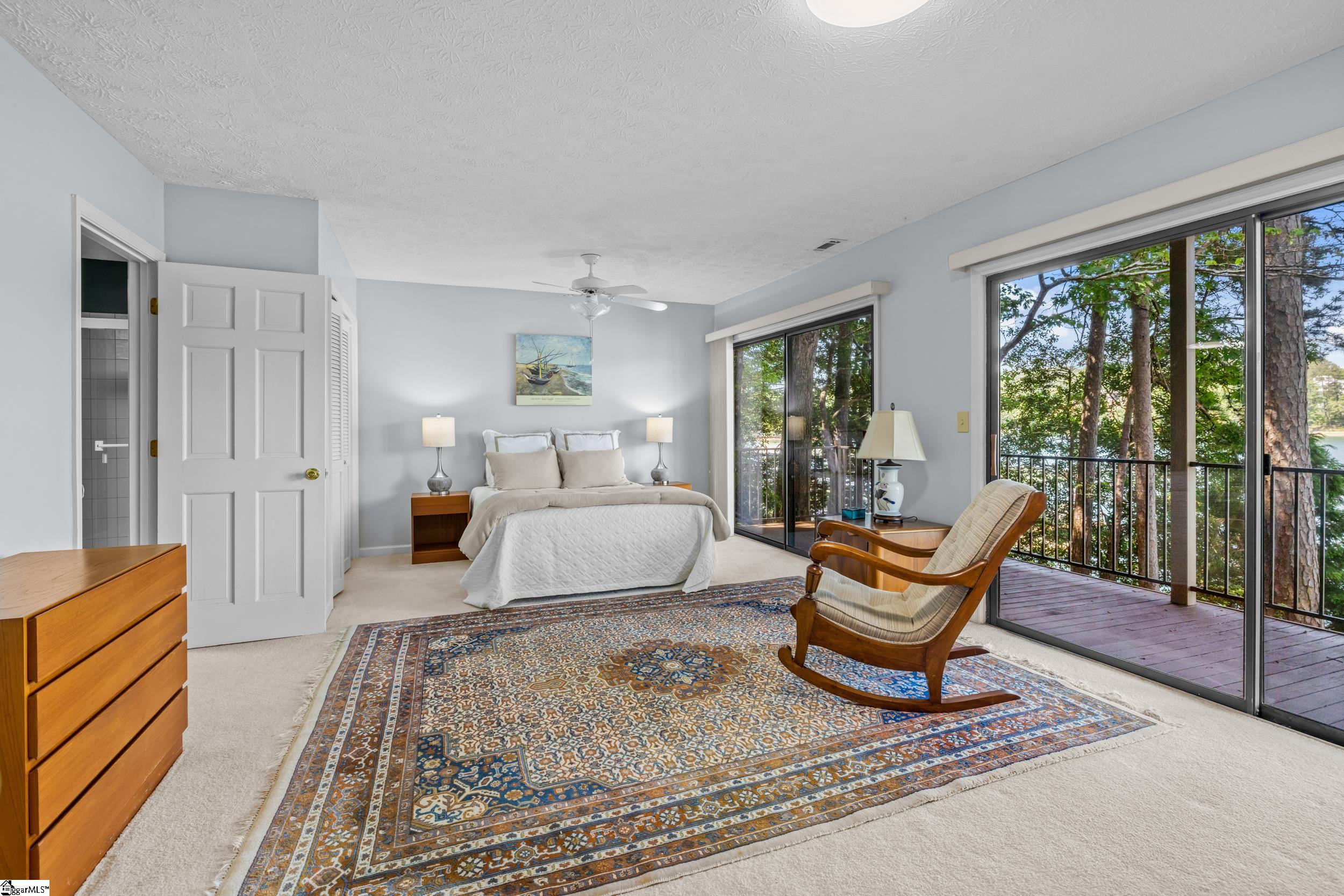 5 Lighthouse Court Salem, SC 29676