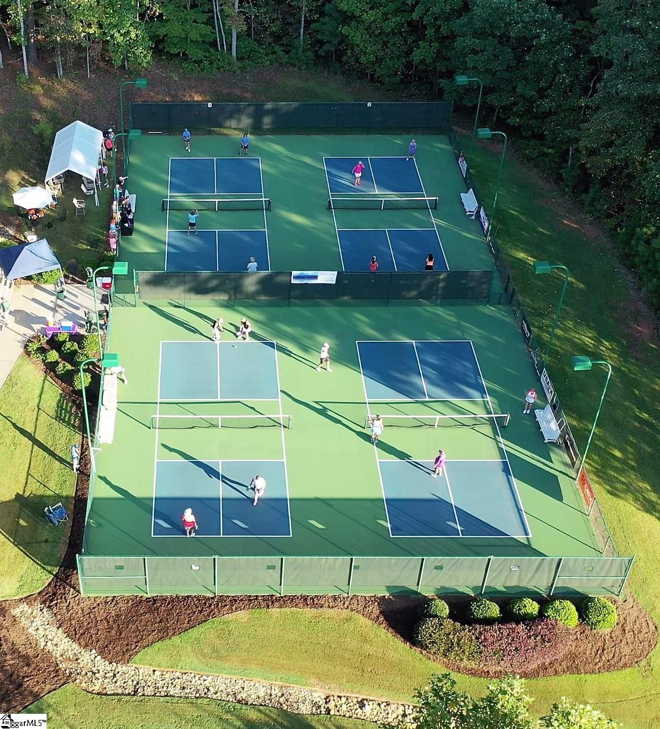 5 Lighthouse Court Salem, SC 29676