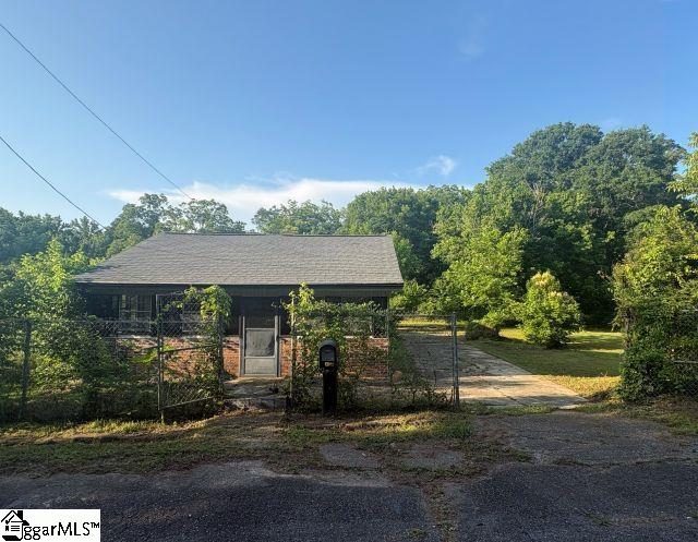 718 Gary Street Anderson, SC 29624
